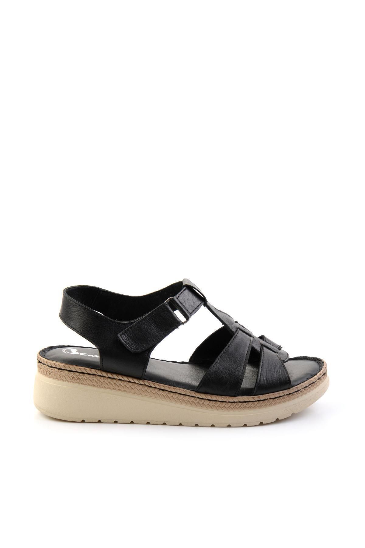 Bambi Siyah Leather Kadın Sandalet K05087400603