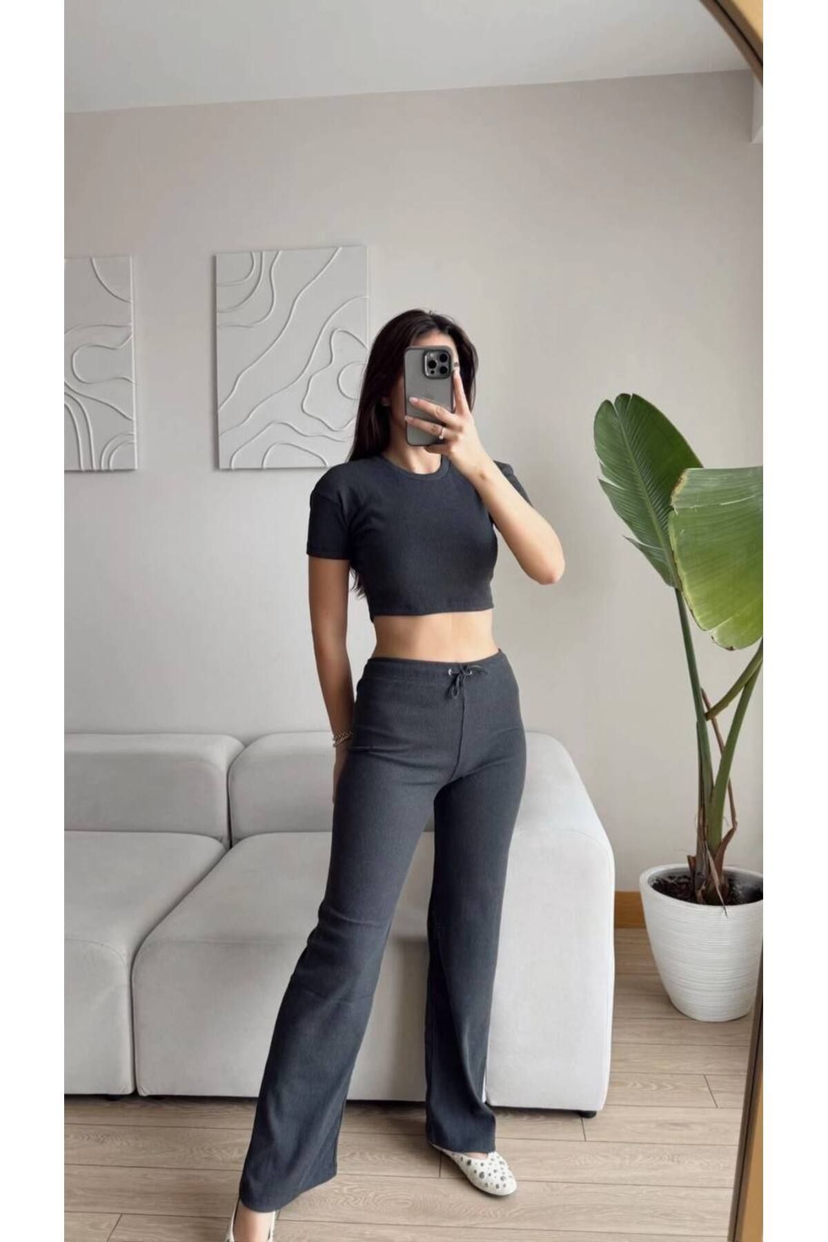 cicekistanbul BİSİKLET YAKA KAŞKORSE CROP TAKIM