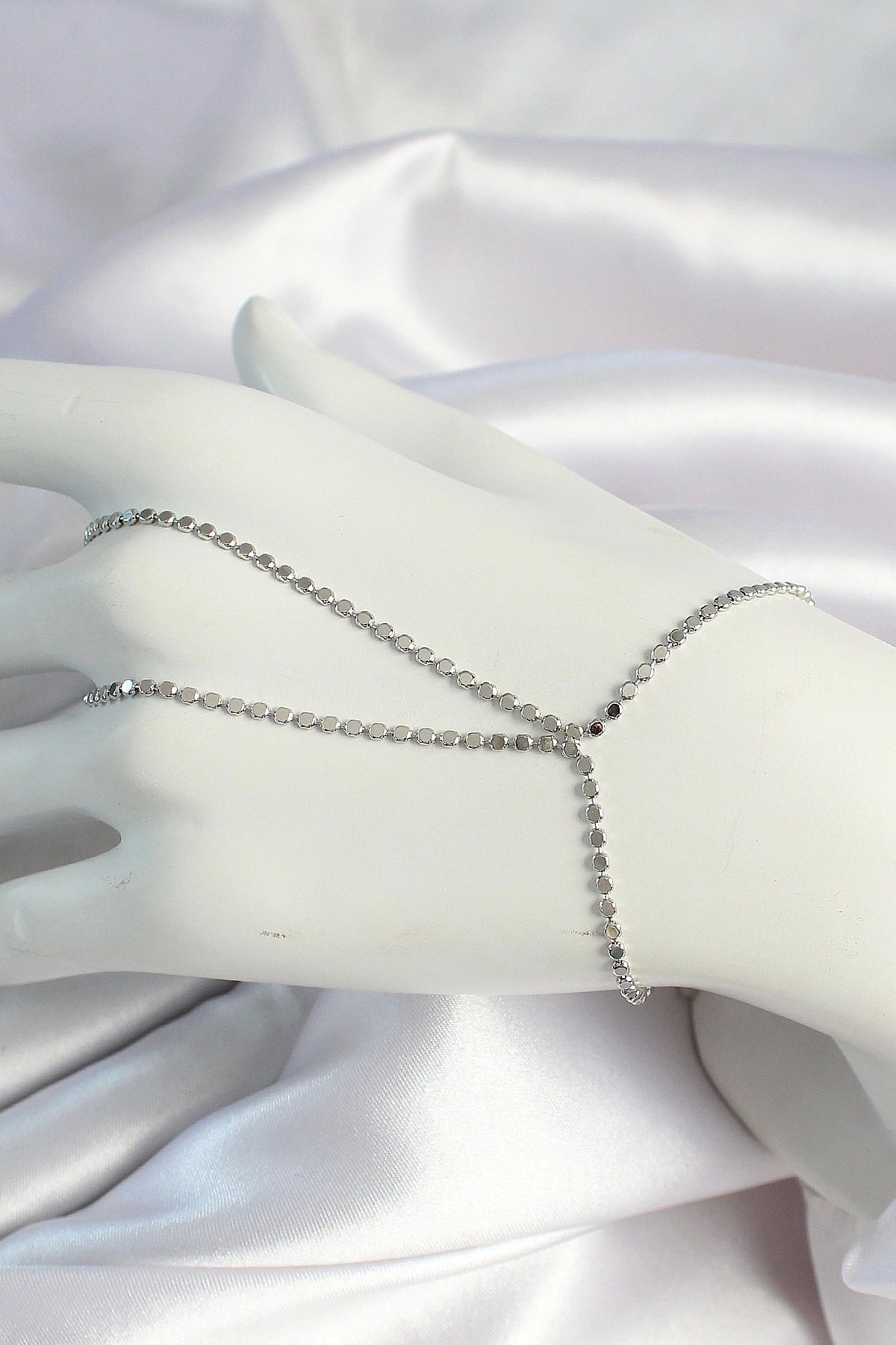 OurStyles Pirinç Gümüş Renk Ezme Zincirli Şahmeran - Tj-sn649 - Trend Ürün - Şık Tasarım
