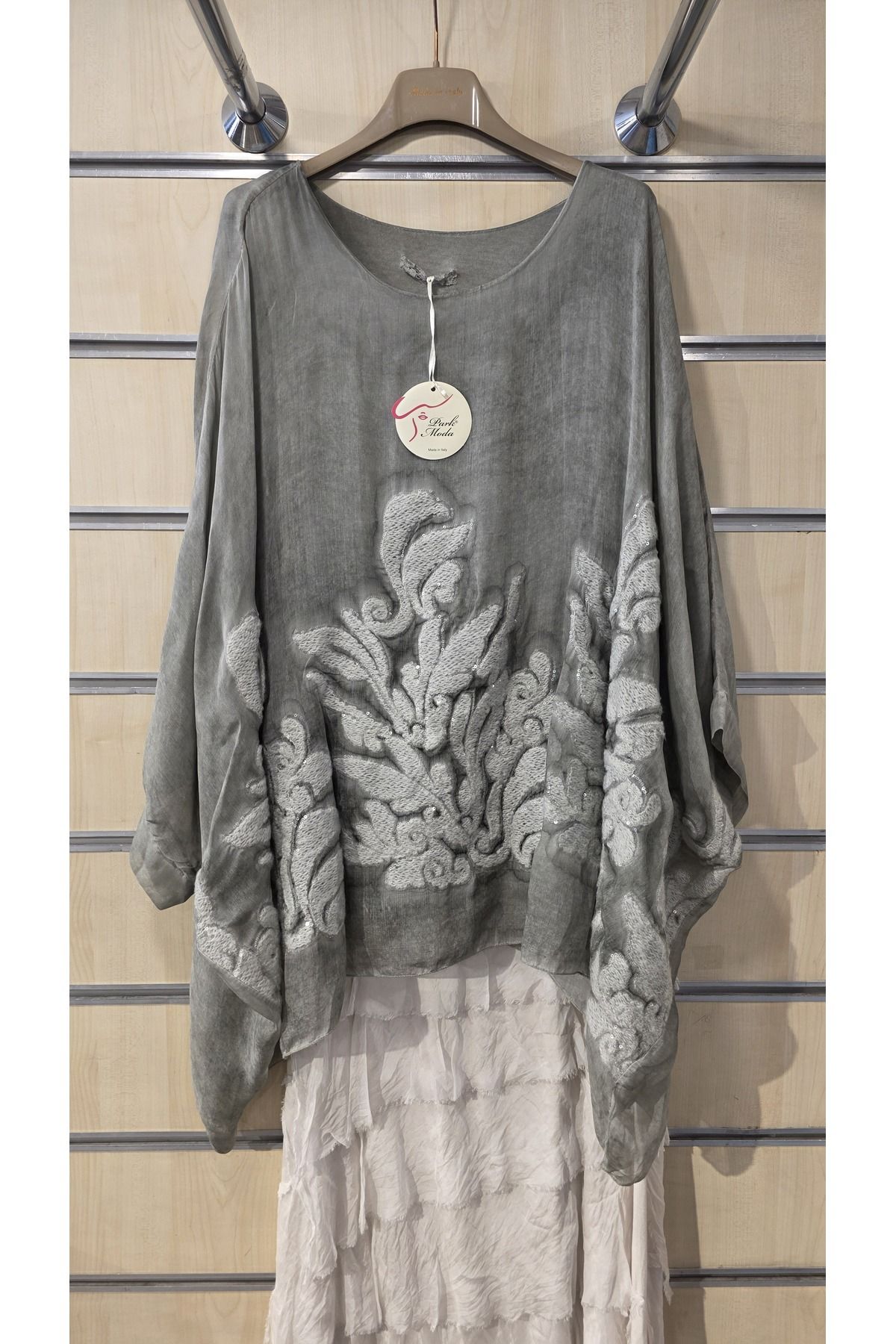 Park Moda İtalyan İpek Tunik Bluz Çiçek Kabartmalı