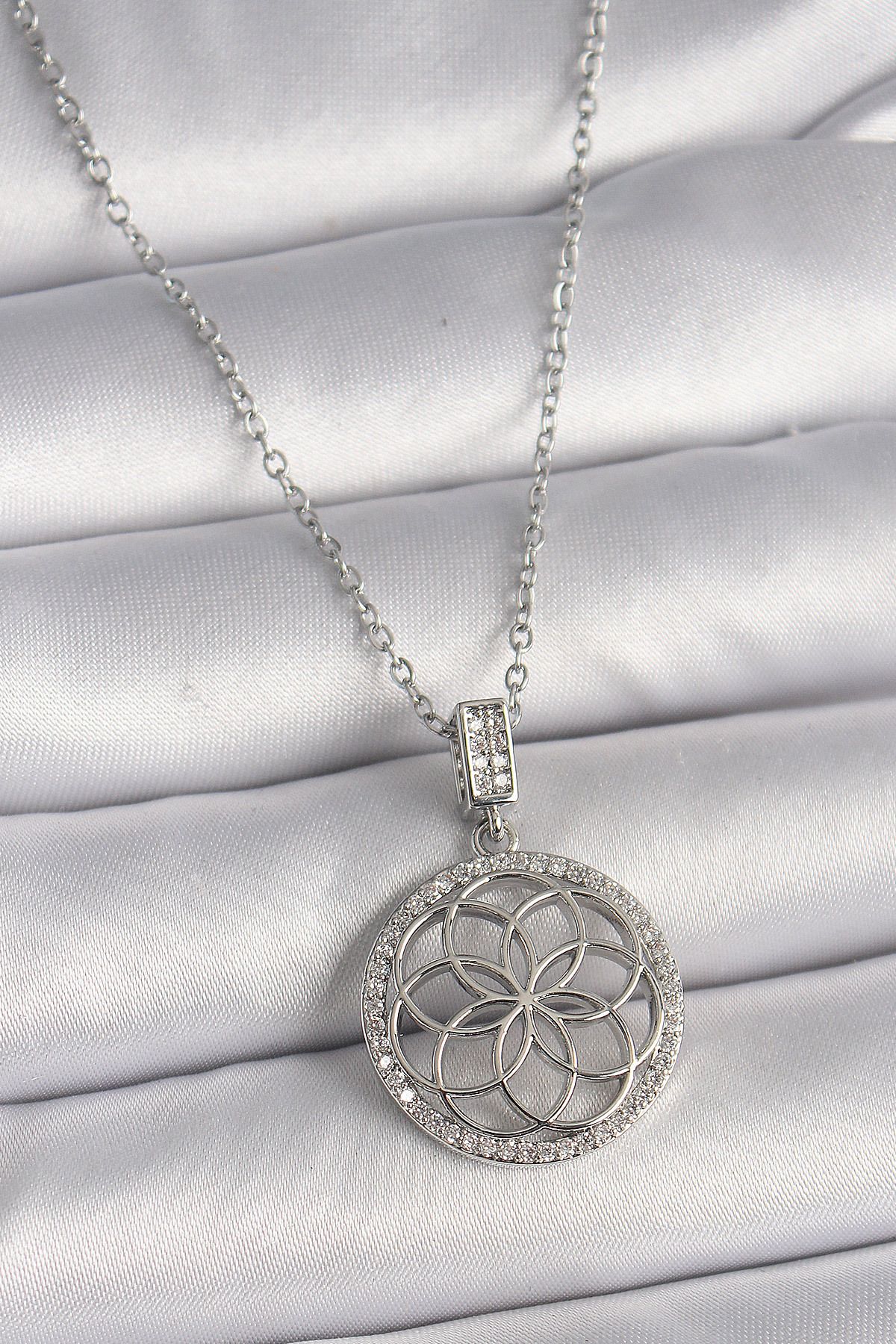 Angel Of Life 316L Çelik Gümüş Renk Zincir Zirkon Taşlı Lotus Model Kadın Kolye - TJ-BKO9731