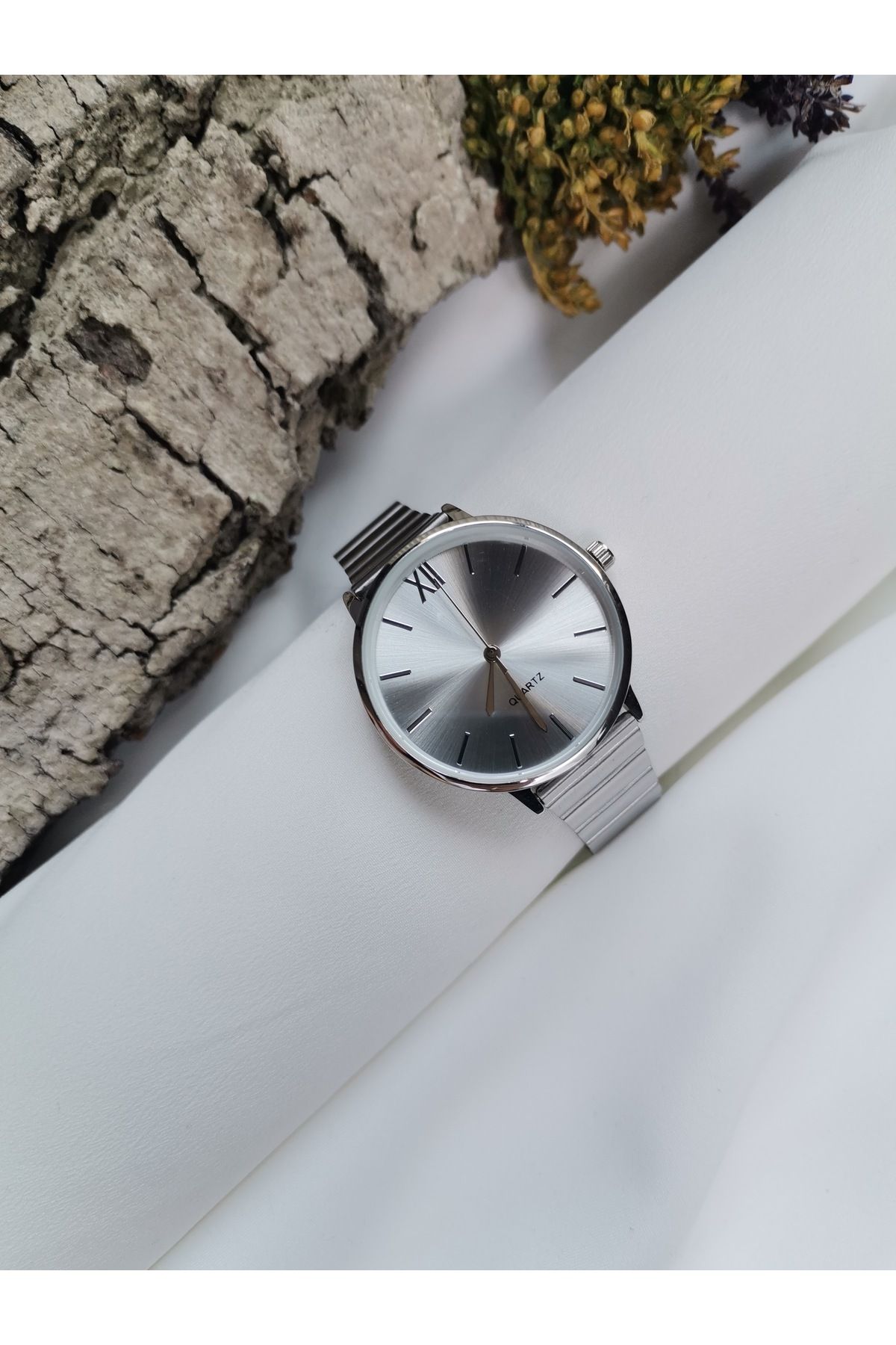 Luna Jewelry Spectrum Yuvarlak Kasa 316 L Çelik Kadın Saati