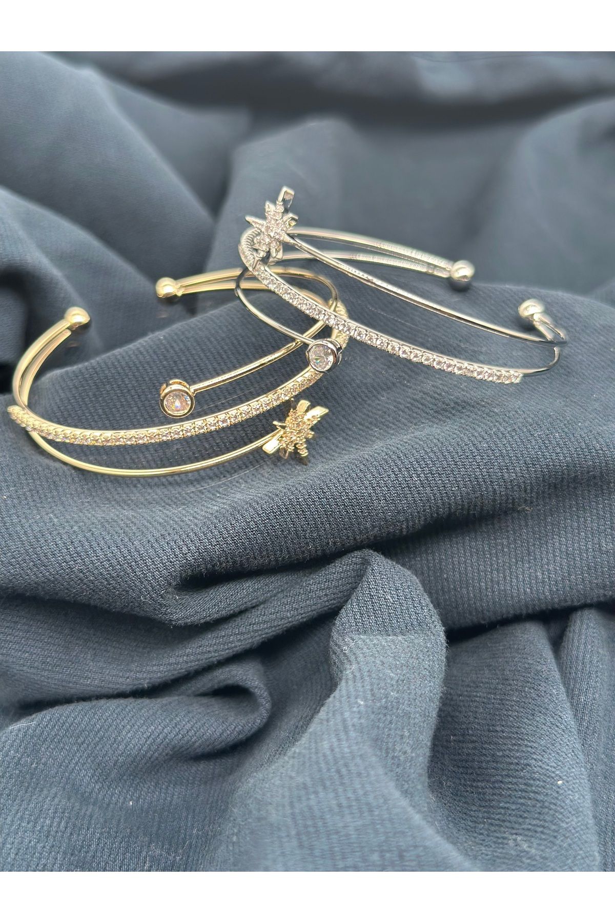 Eymen Gold Taş ve Yıldız Detaylı Bileklik