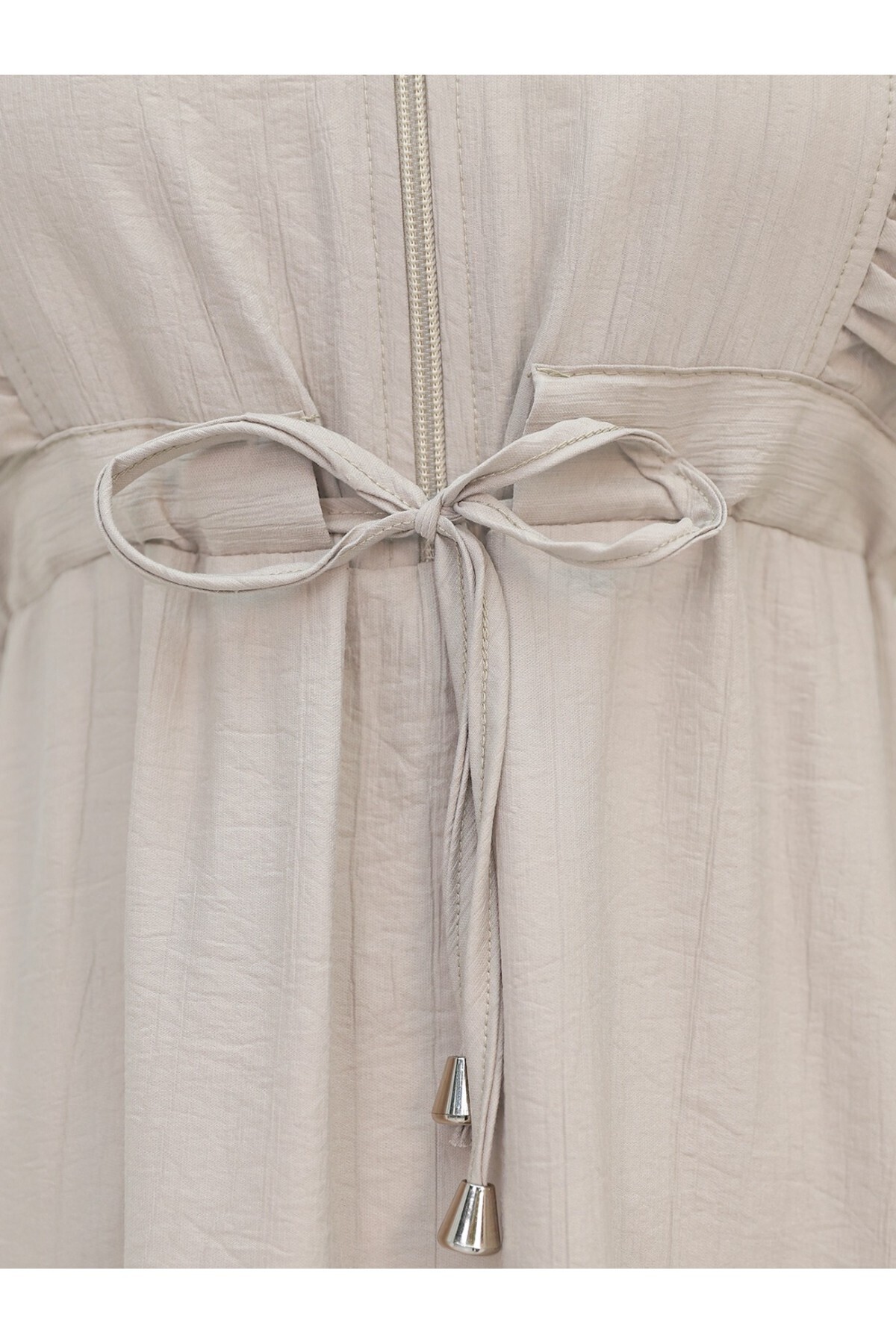 Modamorfo-Half Button Tunnel Lace Dress with Ruffles on the Front -Beige 5