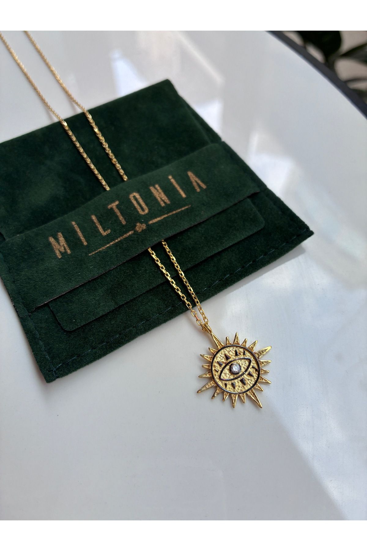 Miltonia Tasarım Güneş Göz 925s Gümüş Kolye