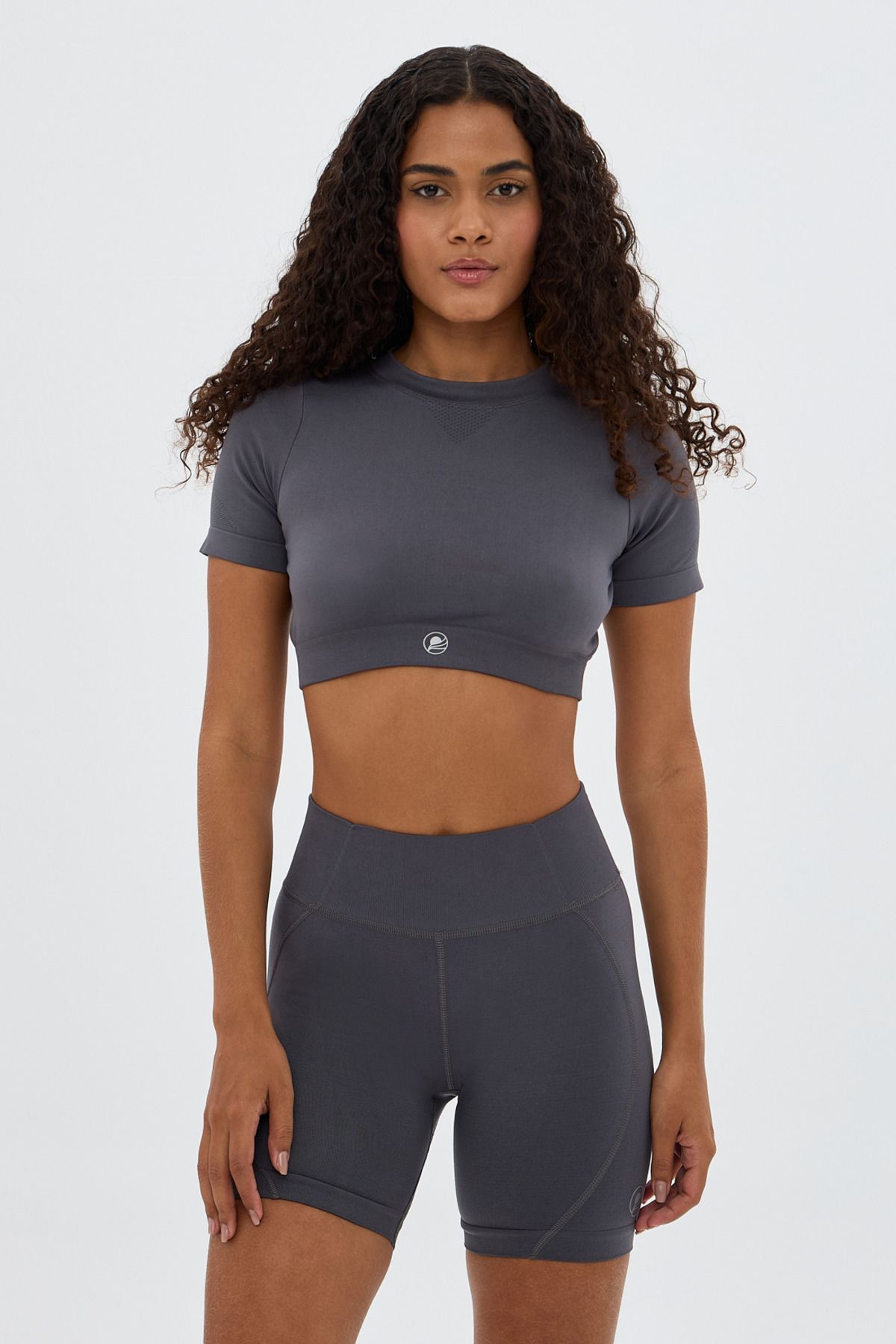 Oishii Kumo Kısa Crop Top Gri