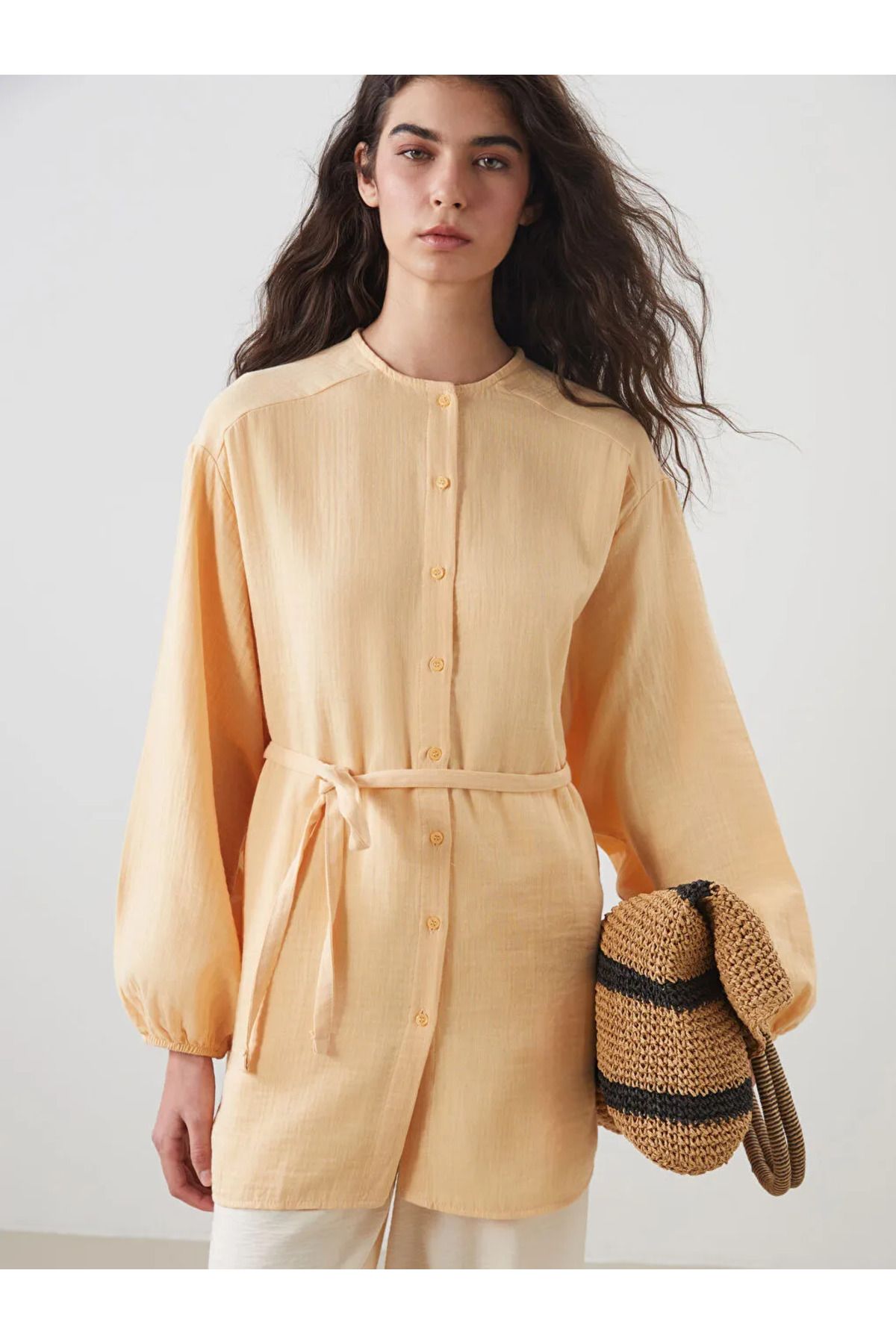 LC Waikiki LCW Modest Sari Bisiklet Yaka Kadın Gömlek Tunik