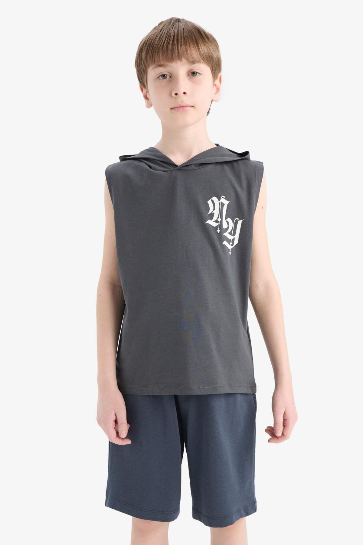 DeFacto-Boy's Basic Plain Shorts with Elastic Waist E0161A825Sm 5