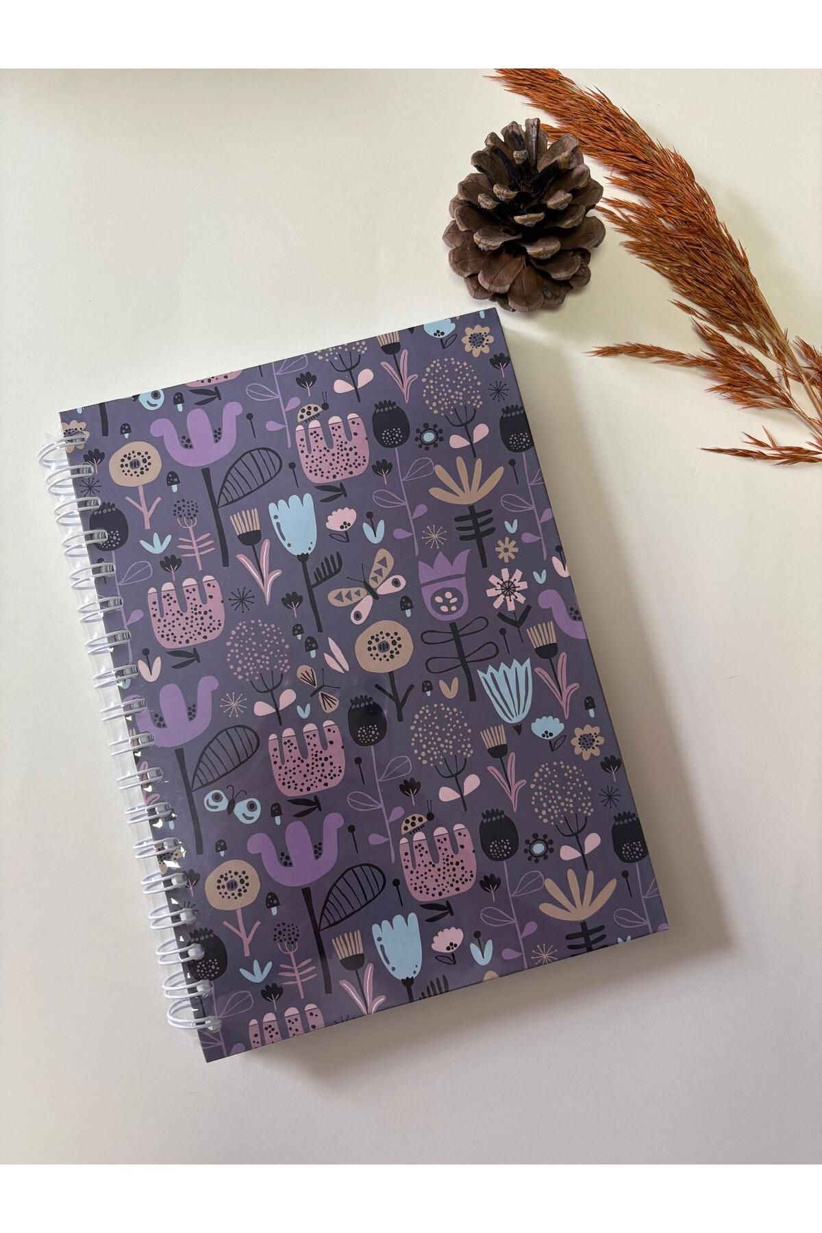 Adalinhome Atakids Lizy Spralli Sert Kapak Kareli Okul Not Defteri (17×24 cm, 120 yaprak)