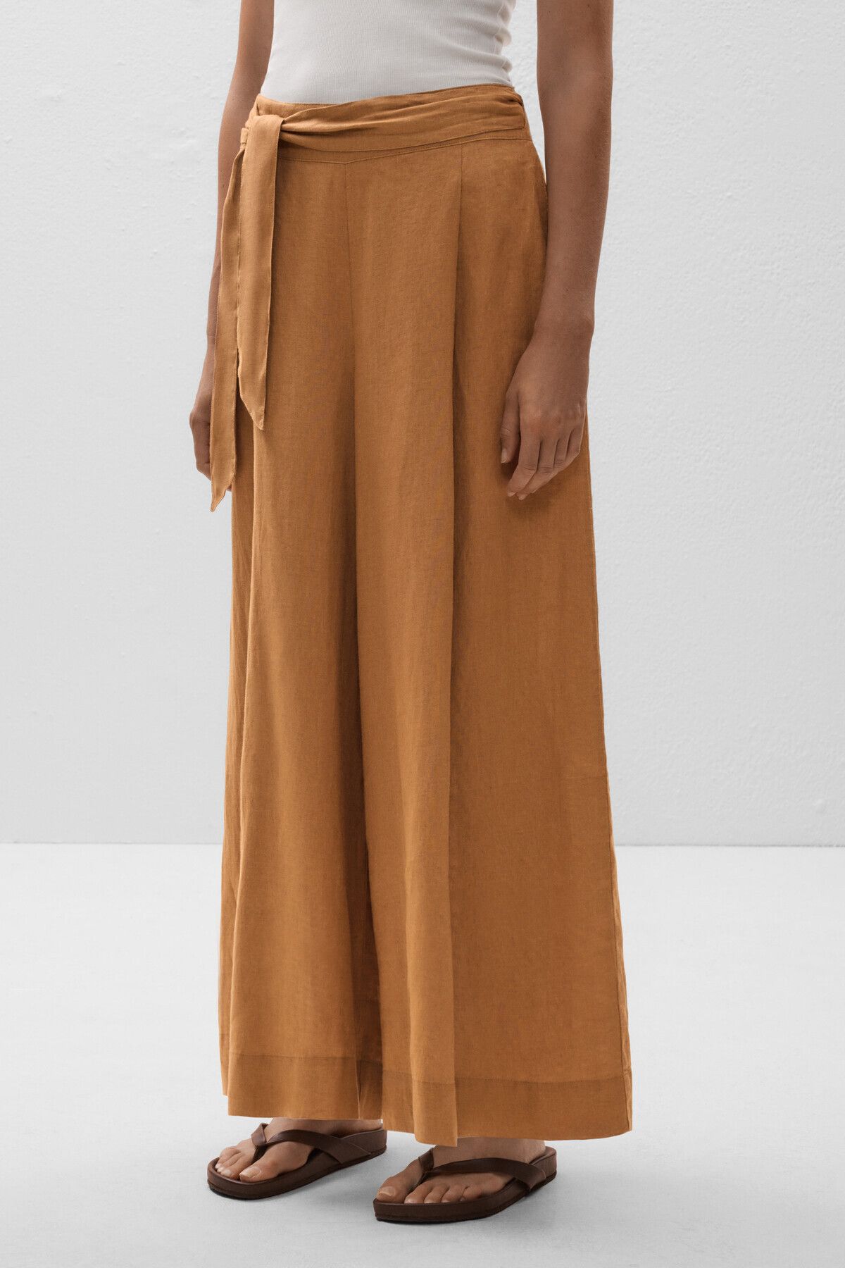 Oysho % 100 keten beli fiyonklu bol pantolon