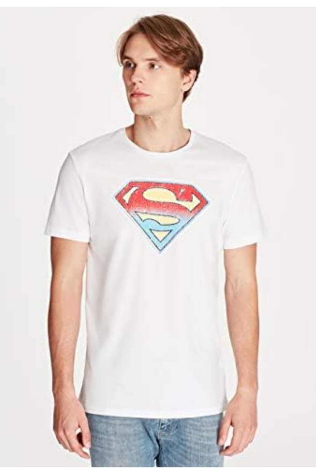 SADE Süperman baskılı t-shirt %100 pamuk etiket ve yıkama talimatı üzerindedir