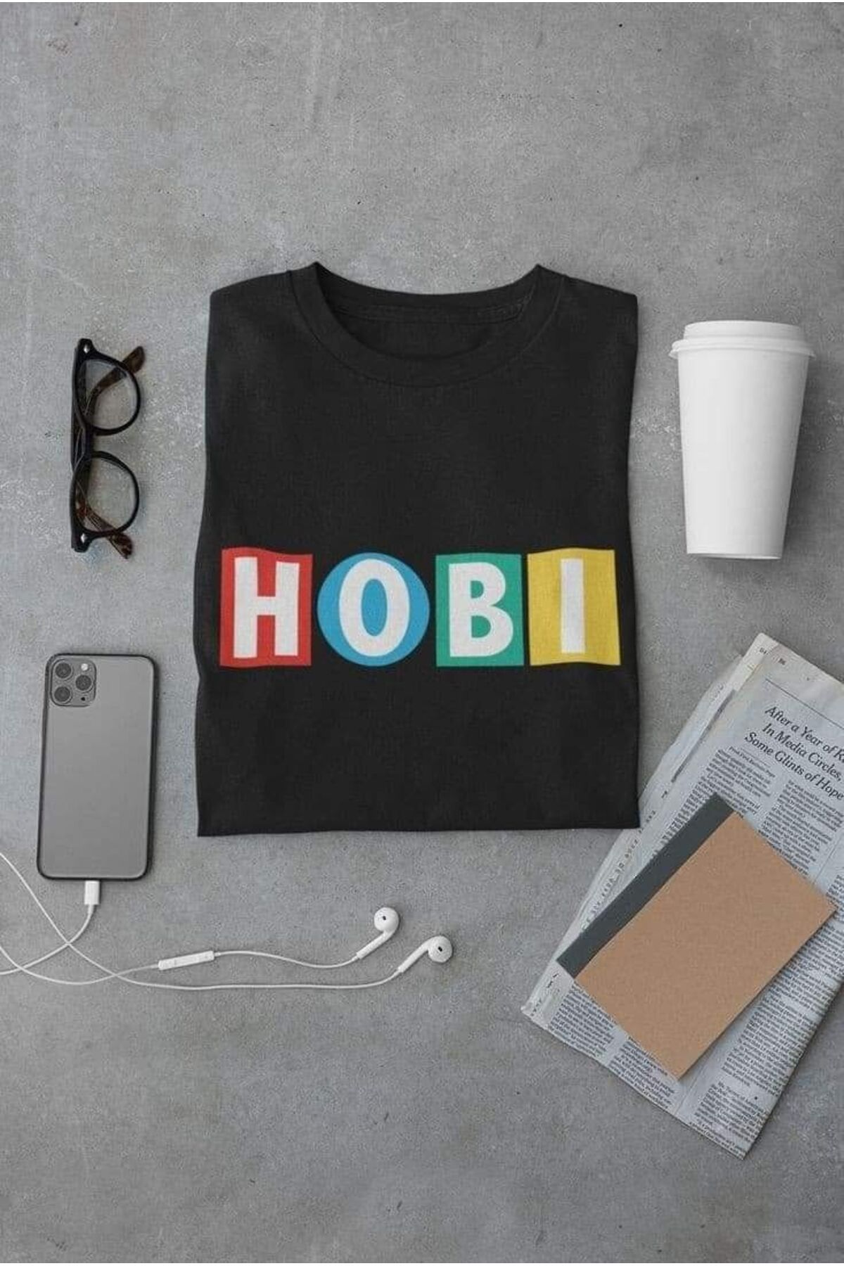 Gollinger BTS HOBI Baskılı Yuvarlak Yaka T-shirt - BTS Temalı Tişört SİYAH