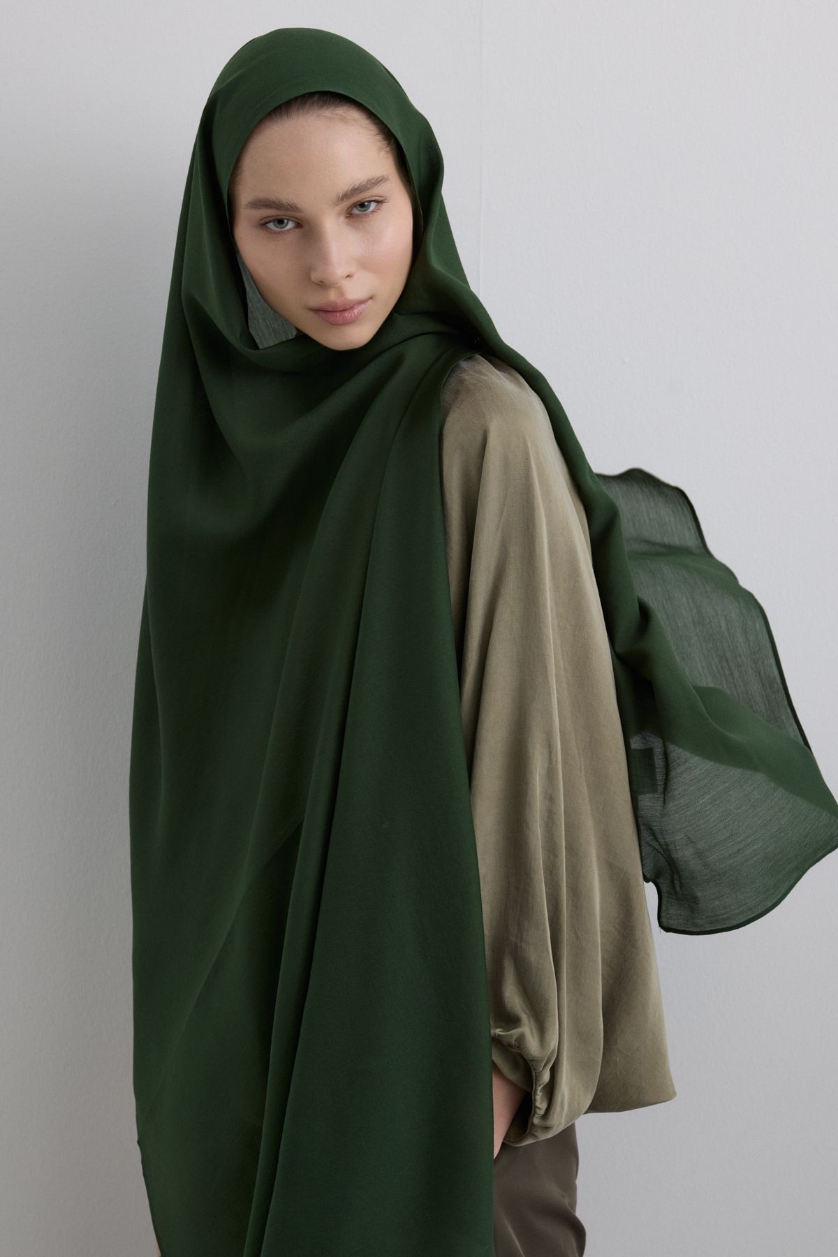 FENZA SCARF PARİS İPEĞİ KOYU ZÜMRÜT RENK PAMUKLU ŞAL
