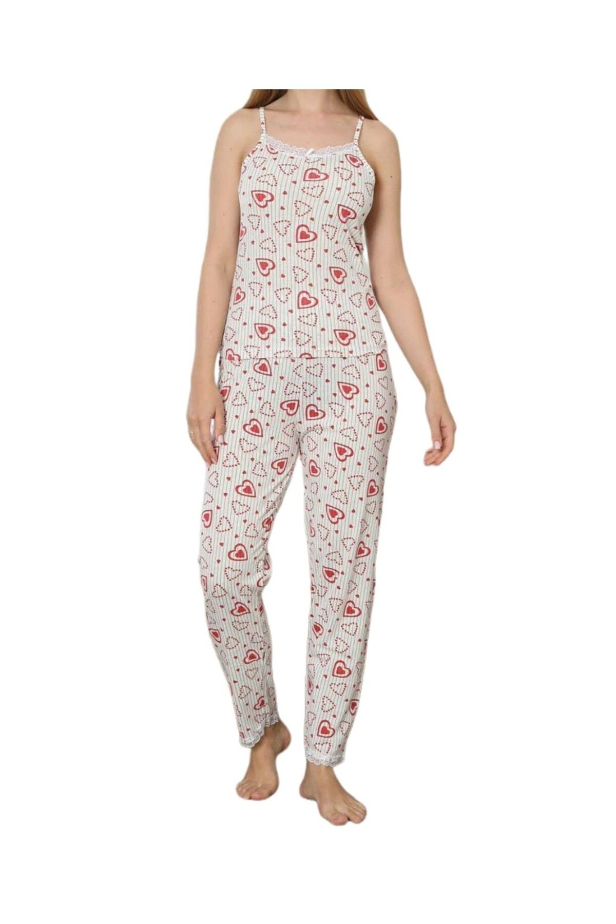latal Kadın Kalpli Askılı Pijama Takımı – Pamuklu, Rahat ve Şık Uyku Giyimi