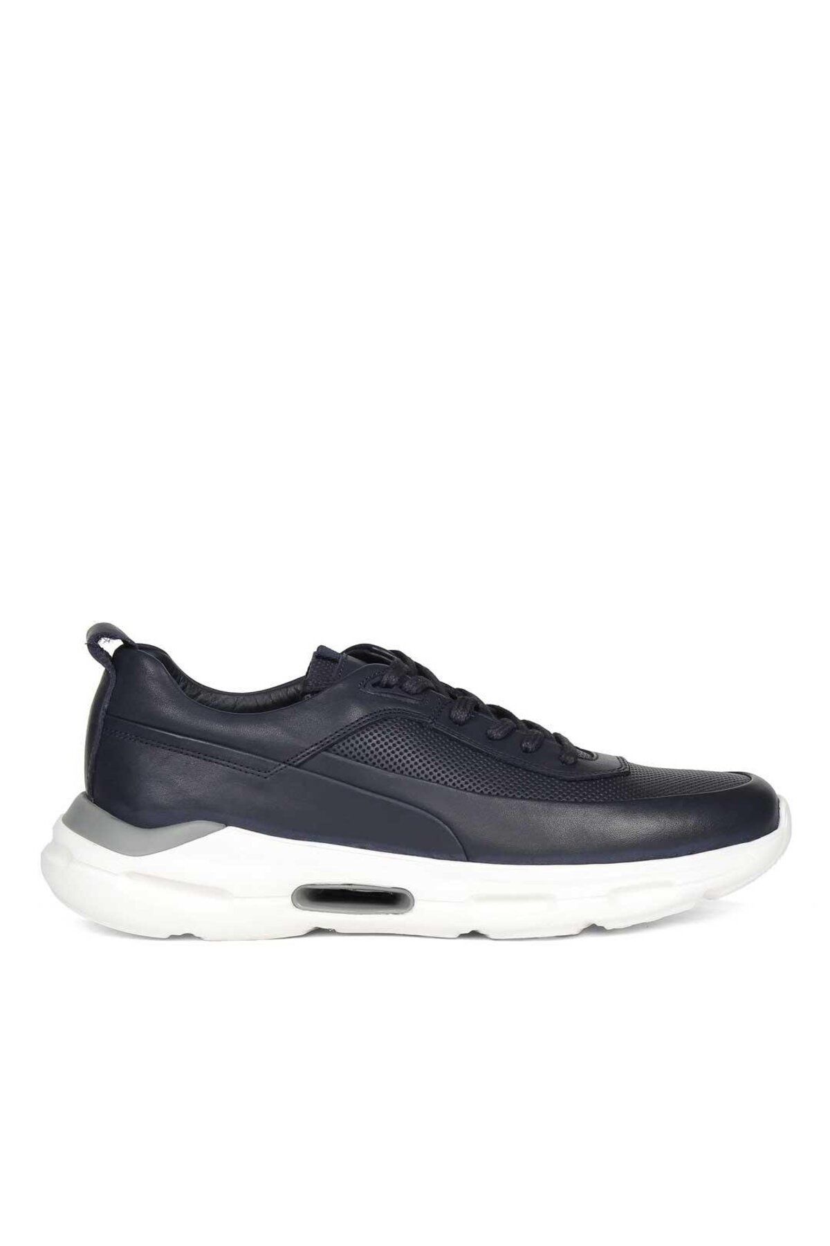 Celal Gültekin Erkek Lacivert Bağcıklı Kalın Tabanlı Deri Sneaker