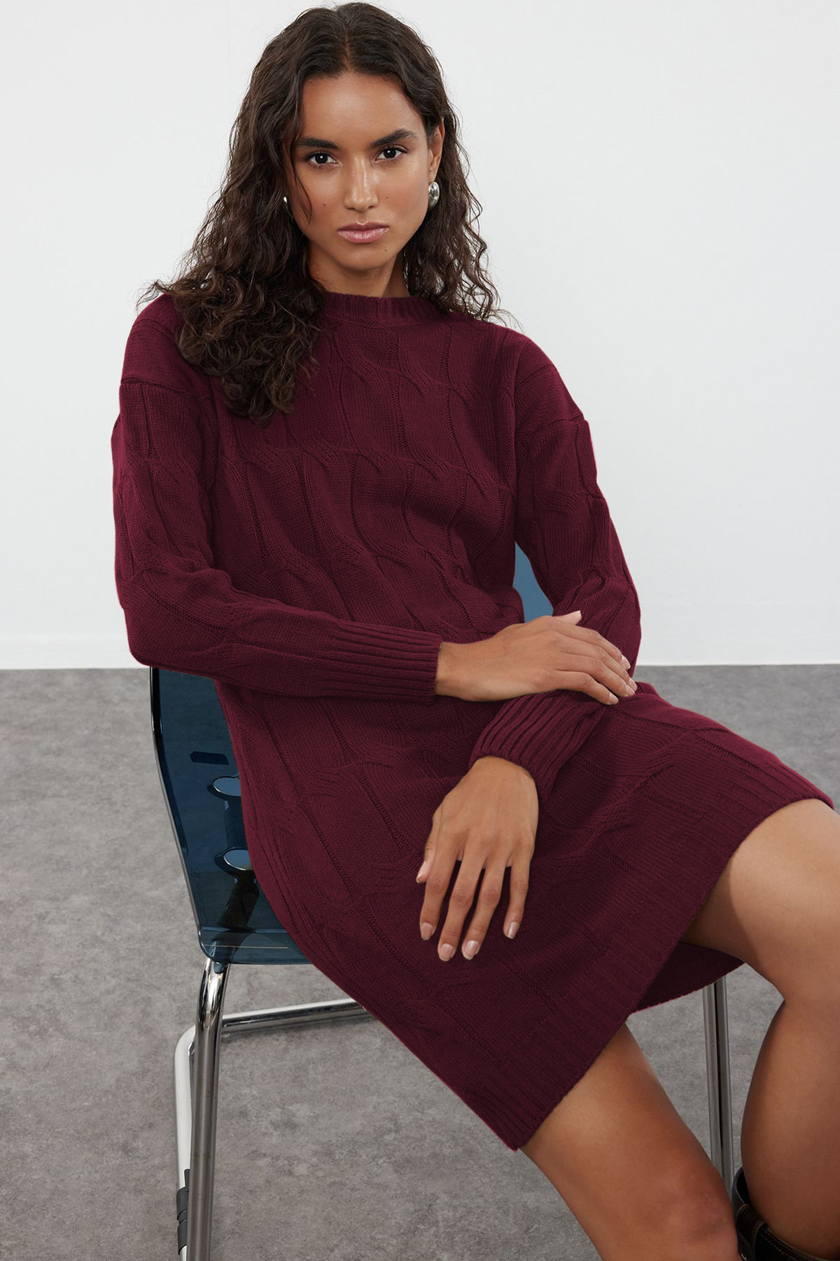 Trendyol Collection Bordó hajfonás mini mini kötöttáru, nyakú kötöttáru ruha TWOAW22EL0027