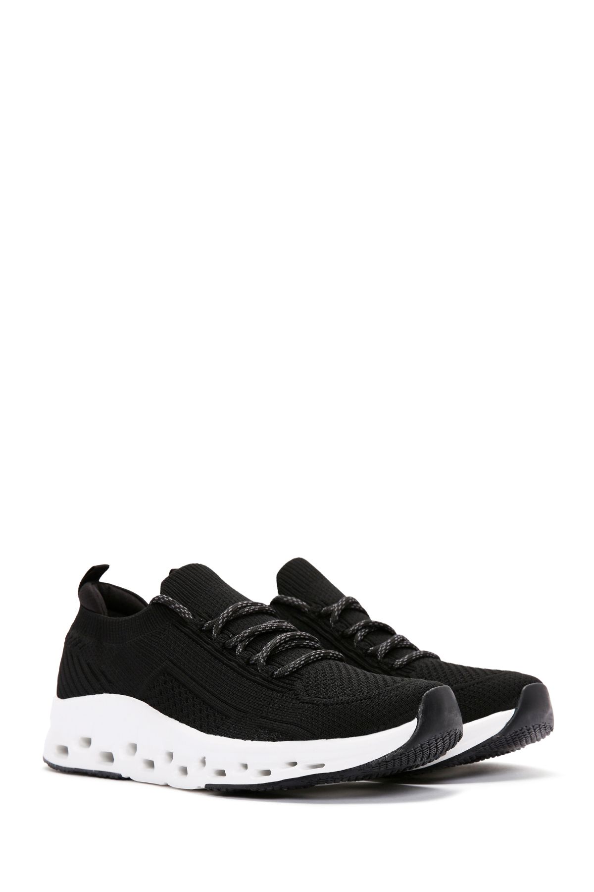 Zero Erkek Siyah Bağcıklı Kalın Tabanlı Sneaker 24sfd69316f - 3