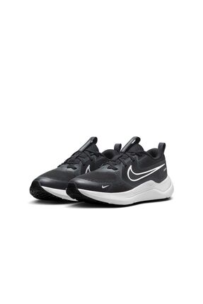 Nike NOVA FLY GS.