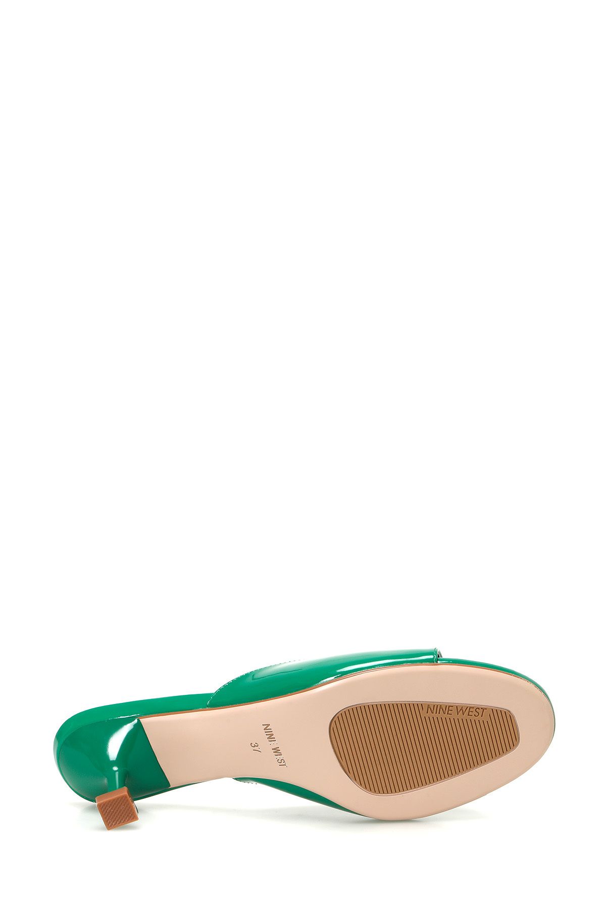 Nine West-LEXINA 4FX Zielone damskie klapki na obcasie 6