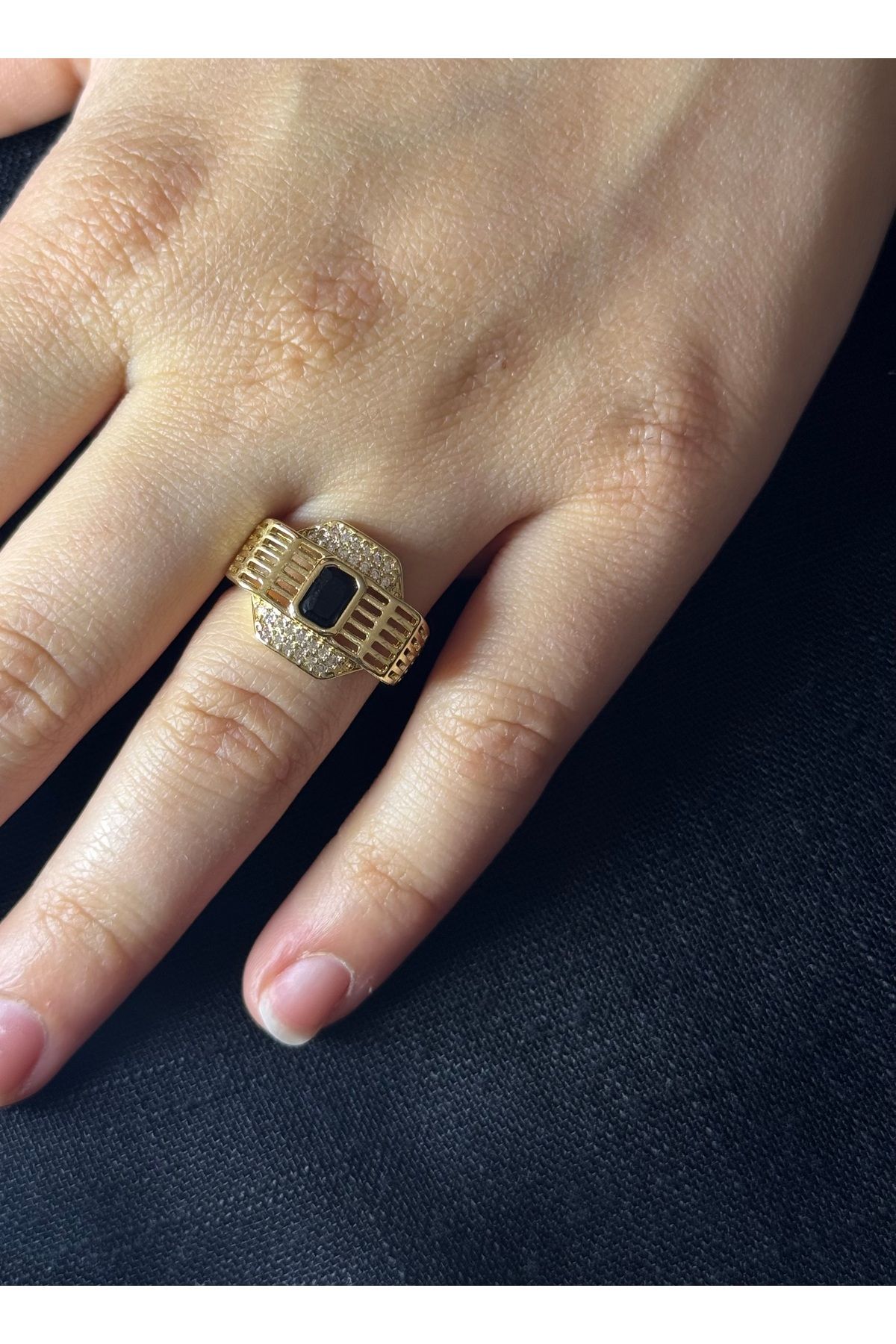 XUPING JEWELRY 18K siyah zirkon taşlı gold çelik yüzük paslanmaz kararmaz