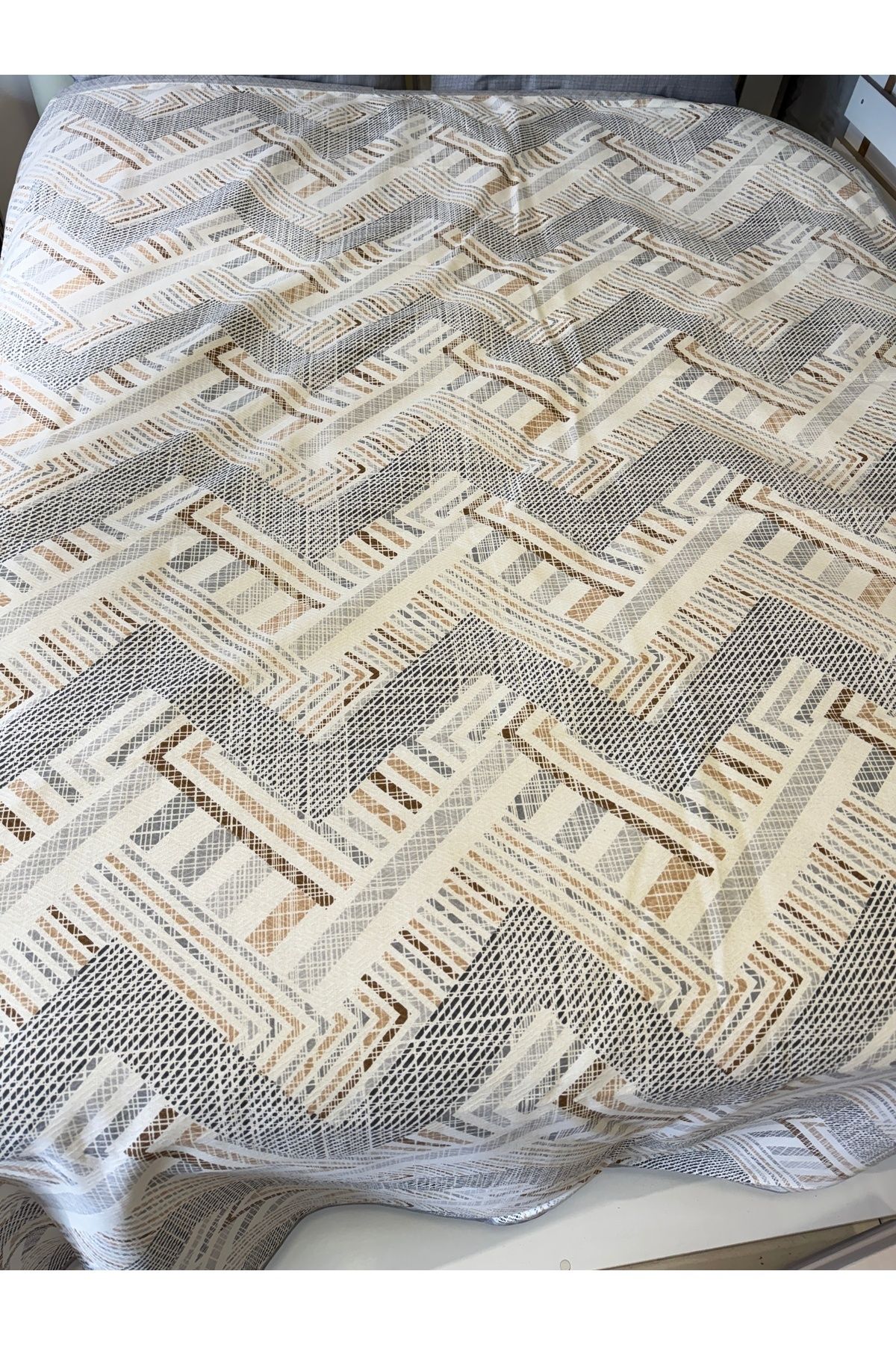ŞENER HOME Meander Desen Baskılı 200x240 Cm. Çift Kişilik (BATTAL) Tek Pike