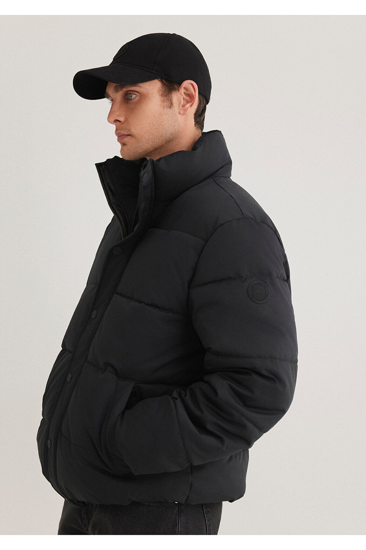 کت مشکی یقه ایستاده Loose Fit / Loose Comfortable Cut 0110474-900 Mavi