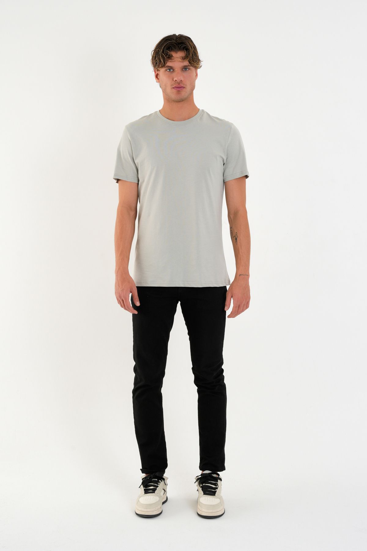 the ramify Regular Fit Baskısız Basic T-Shirt %100 Pamuk Yumuşak Dokulu Bisiklet Yaka Tişört