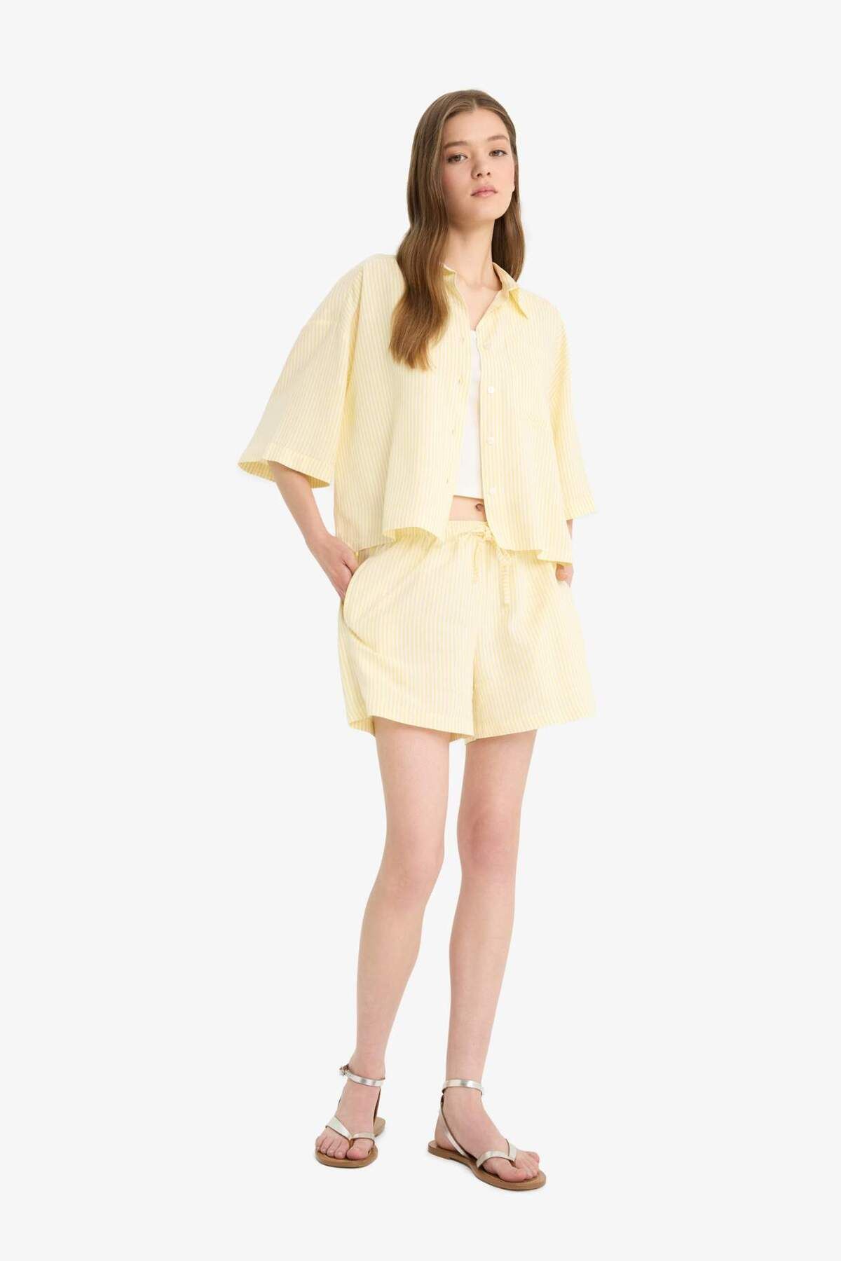 DeFacto-Coool A-Line Regular Waist Straight Leg Linen Blend Shorts F2543Ax25Sm 3