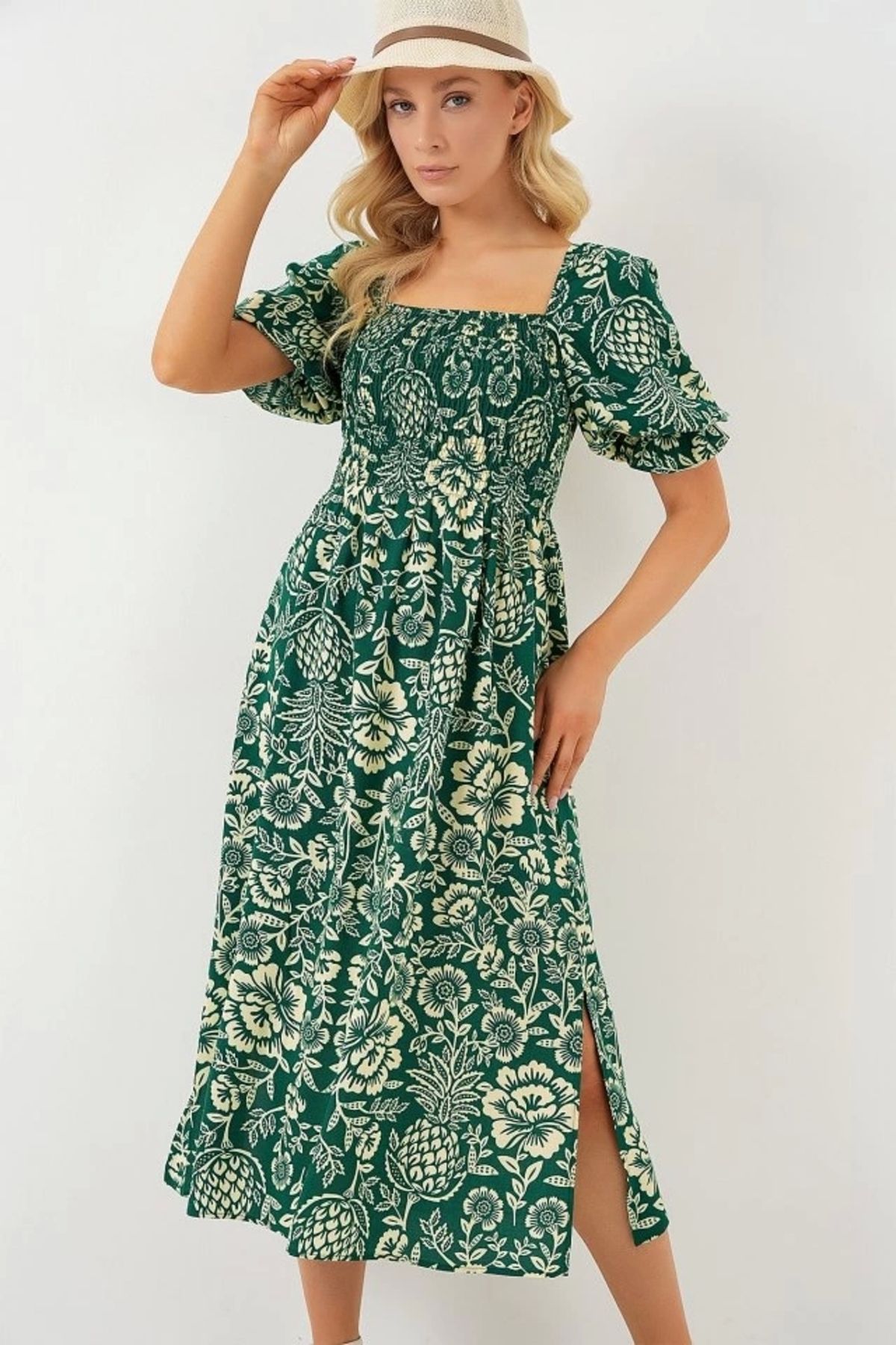 Butik 2512 Desenli Yırtmaçlı Elbise - Zümrüt Yeşili