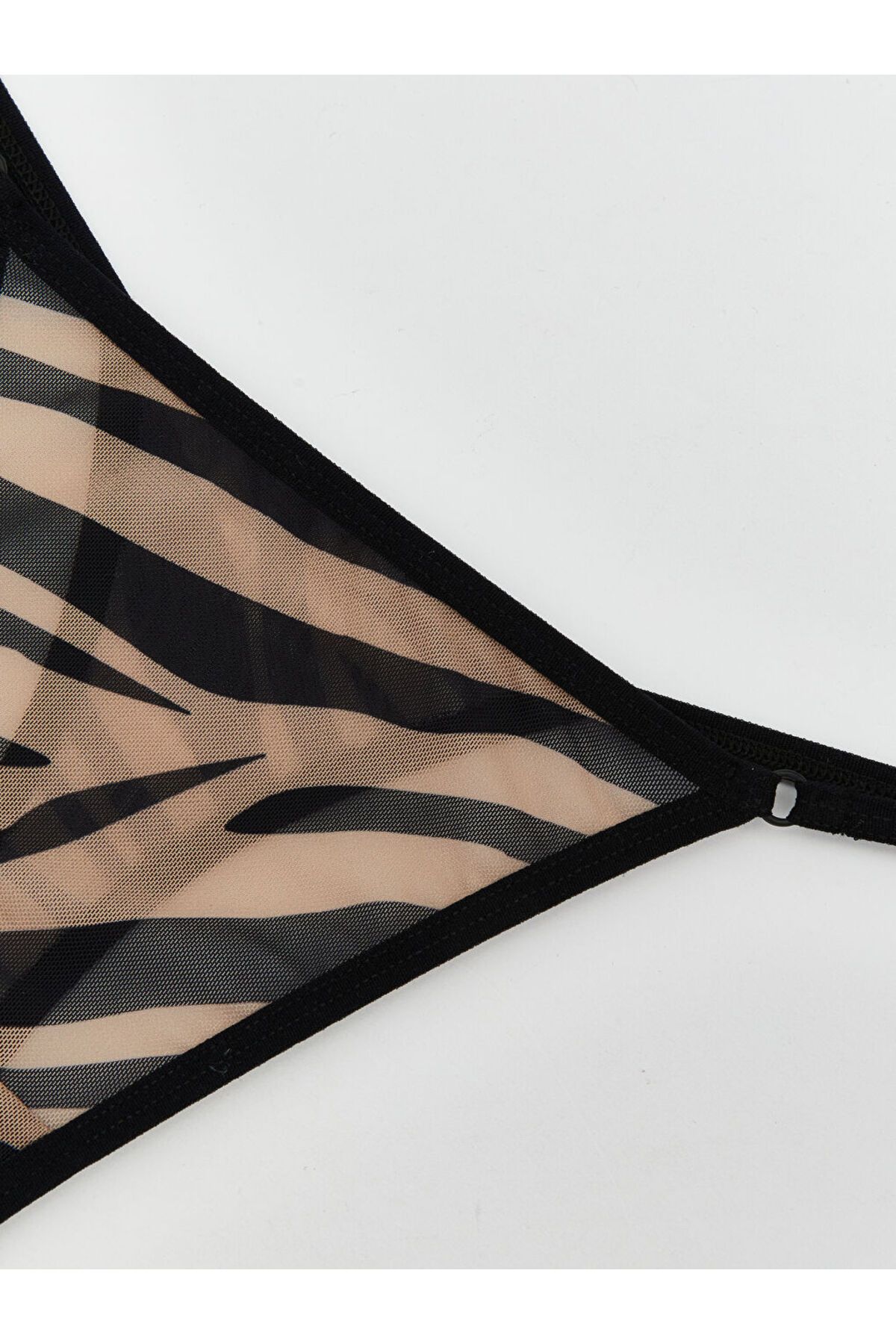 LC Waikiki-New Season Leopard Pattern Fancy Thong Panties - S5Ph66Z8 3