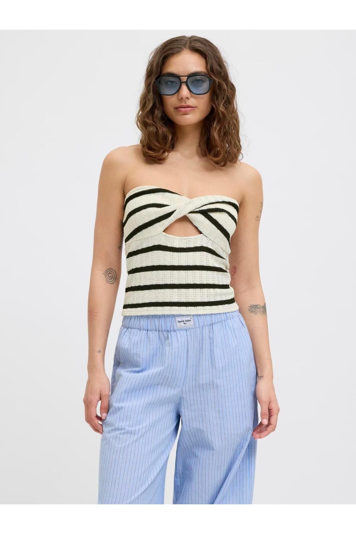 Jack & Jones Kadin Çizgili Straplez Bluz - Linnea