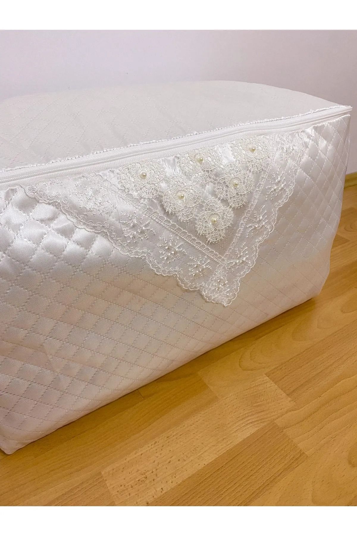 eco concept Saten Krem Kazak Hurcu Kapitoneli Çeyizlik Bohçalık 30 X 40 X 20 Cm Kapitoneli Hurç