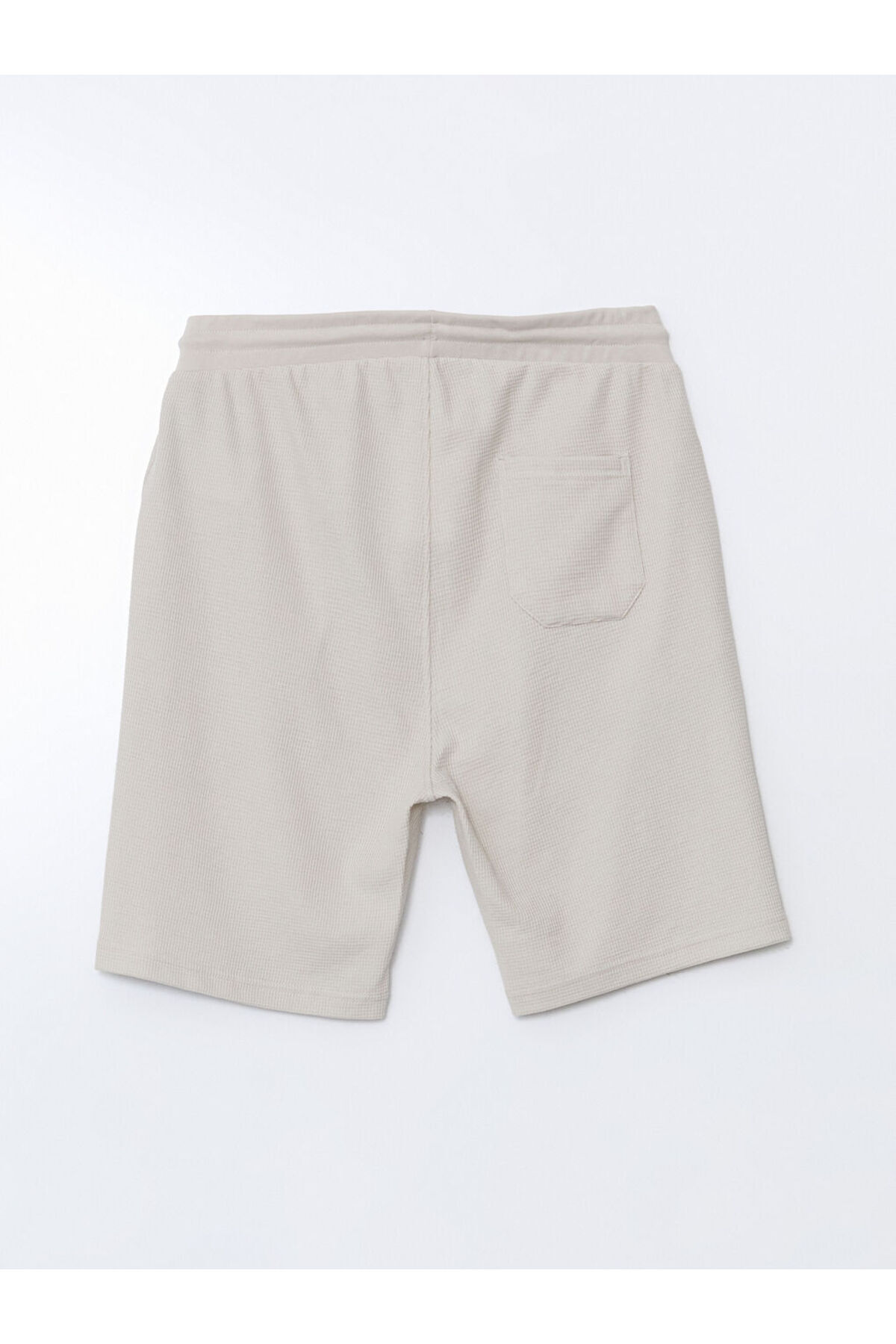 LC Waikiki-Create Your Style from Uzg Store |   Standard Fit Men's Shorts 6
