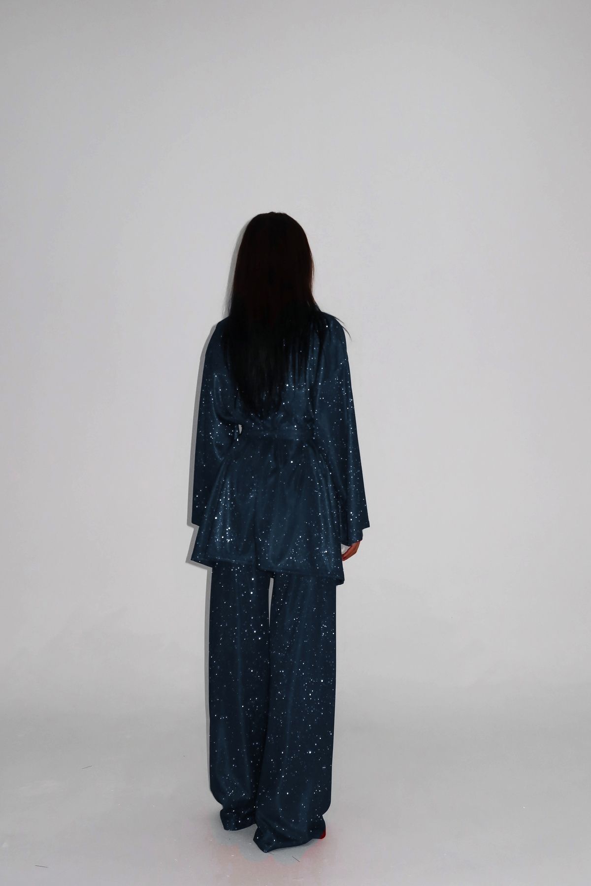 Gülşah Evecen Tesettür Simli Kimono ( SİMLİ KUMAŞ SİM DÖKME YAPAR )