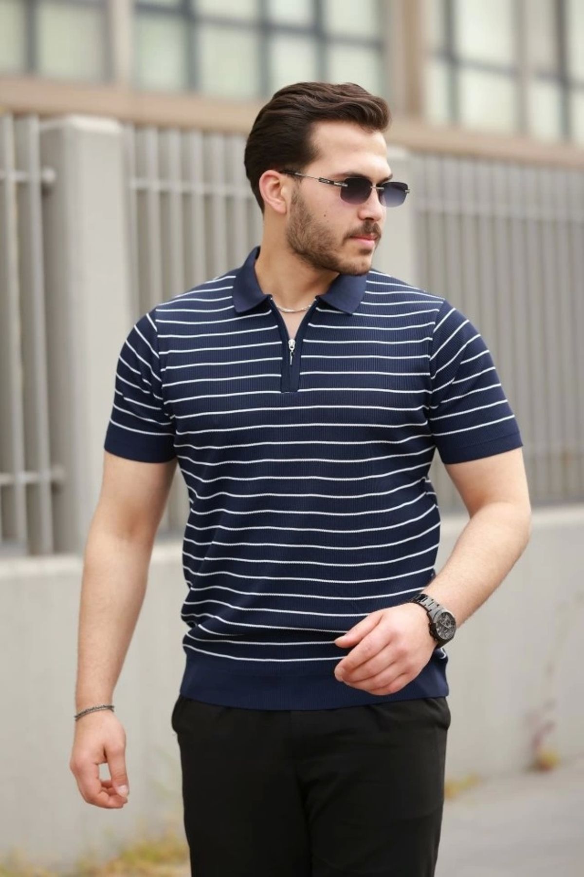 Butik Erkek Fermuar Yakalı çizgili Kısa Kollu T-shirt