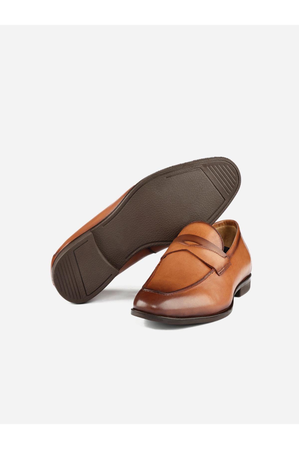Heel Your Sole By Styli-Solid Slip-On Loafers 5