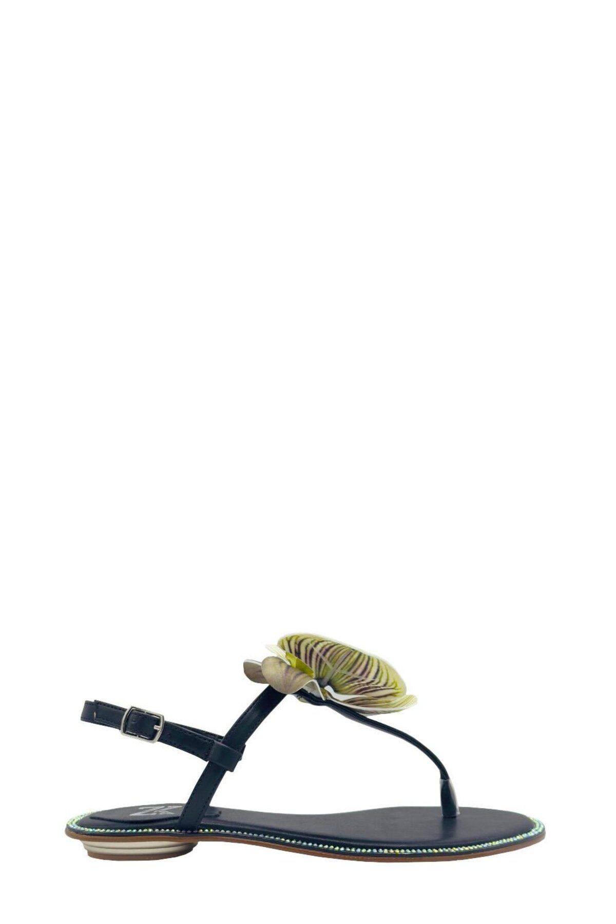 Moulin Shoes Siyah Aksesuarlı Parmak Arası Kadın Sandalet