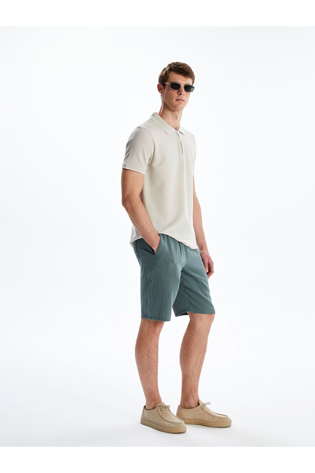 LC Waikiki Yeni Sezon Slim Fit Beli Baglama Detayli Erkek Sort - S5IS32Z8