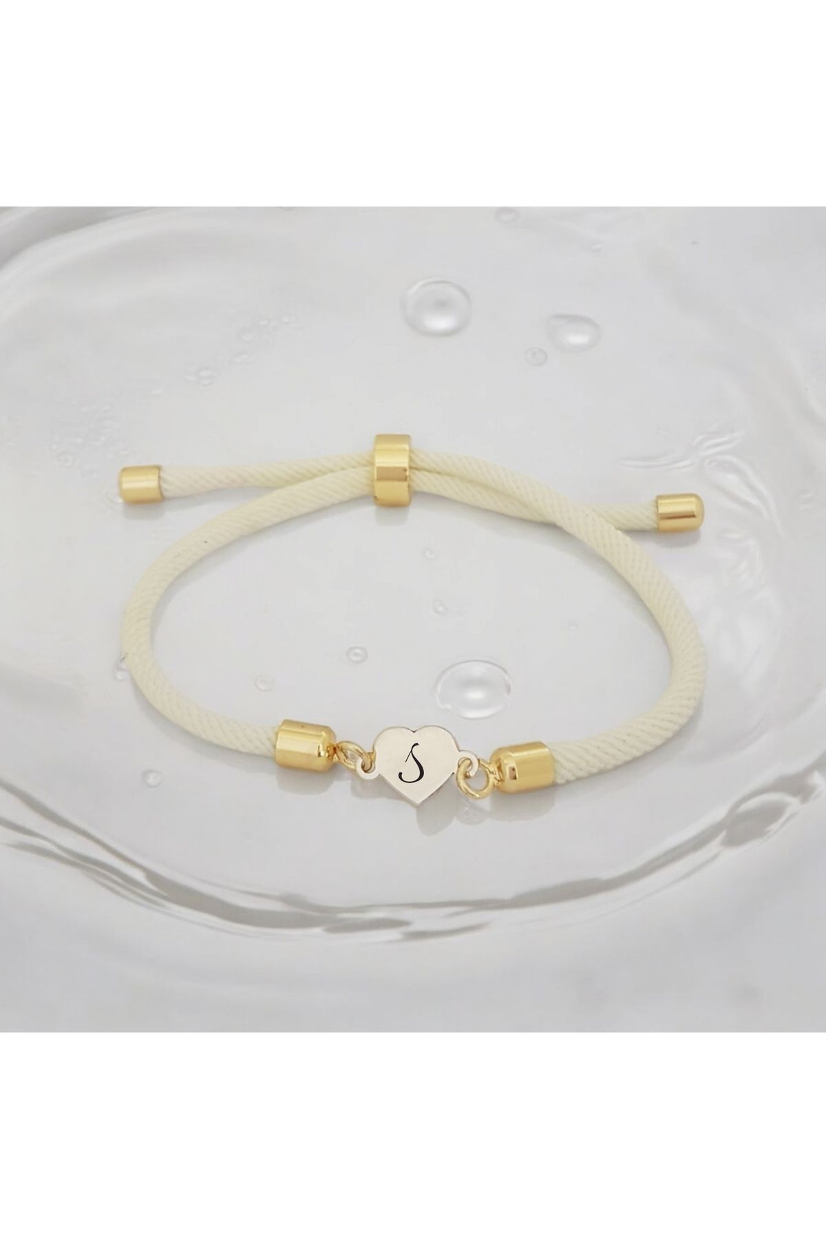ARCHINO GOLD S Harfine Özel 14 Ayar Altın Plakalı Kalp Motifli İpek Örgülü Hediye Bileklik-478harf-beyaz
