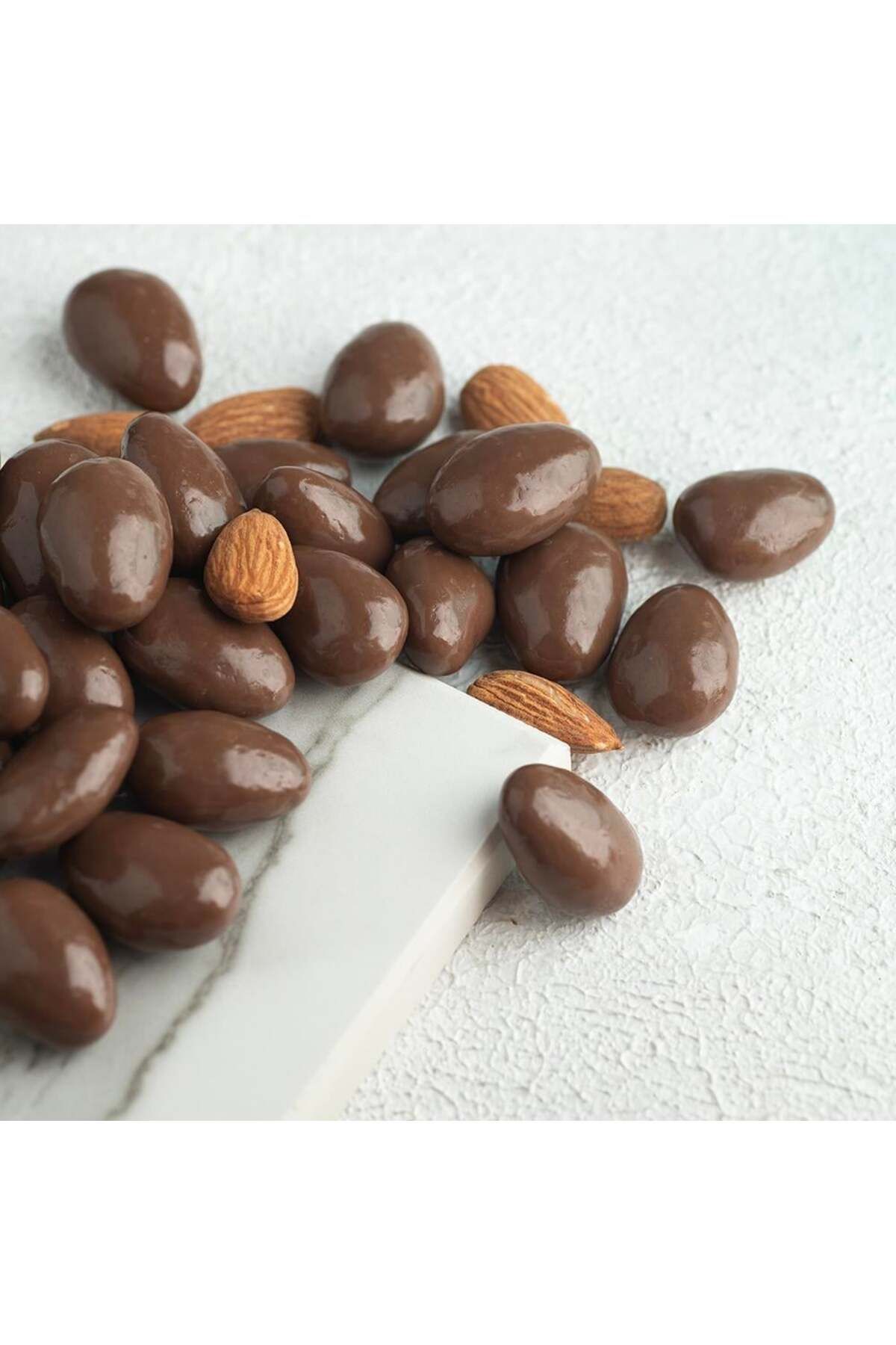 İkizler Sütlü Çikolatalı Badem Draje 500 Gr