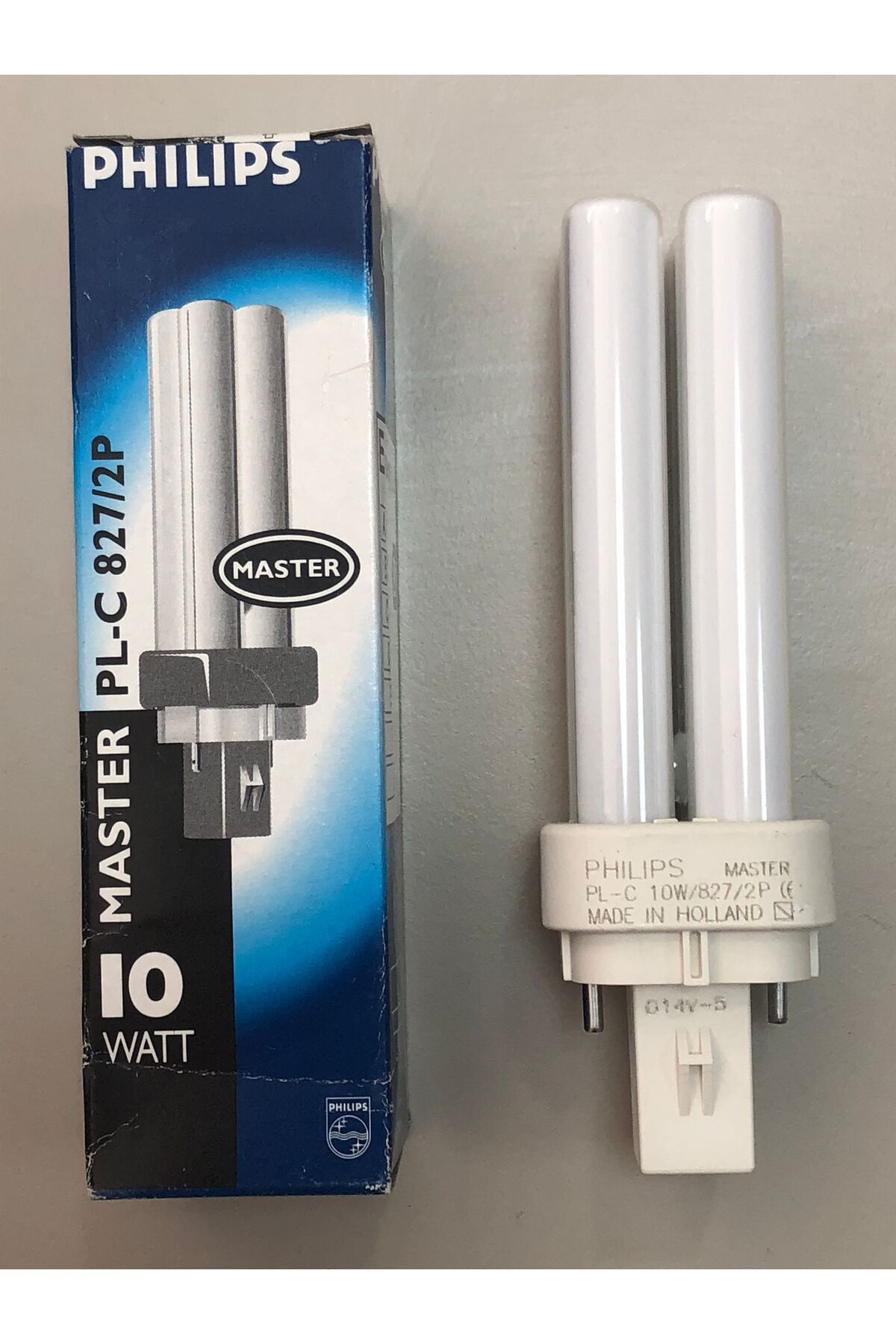 Philips 5 ADET PHILIPS PLC 10W /827 2P LAMBA 600 LÜMEN 2700 KELVİN SARI