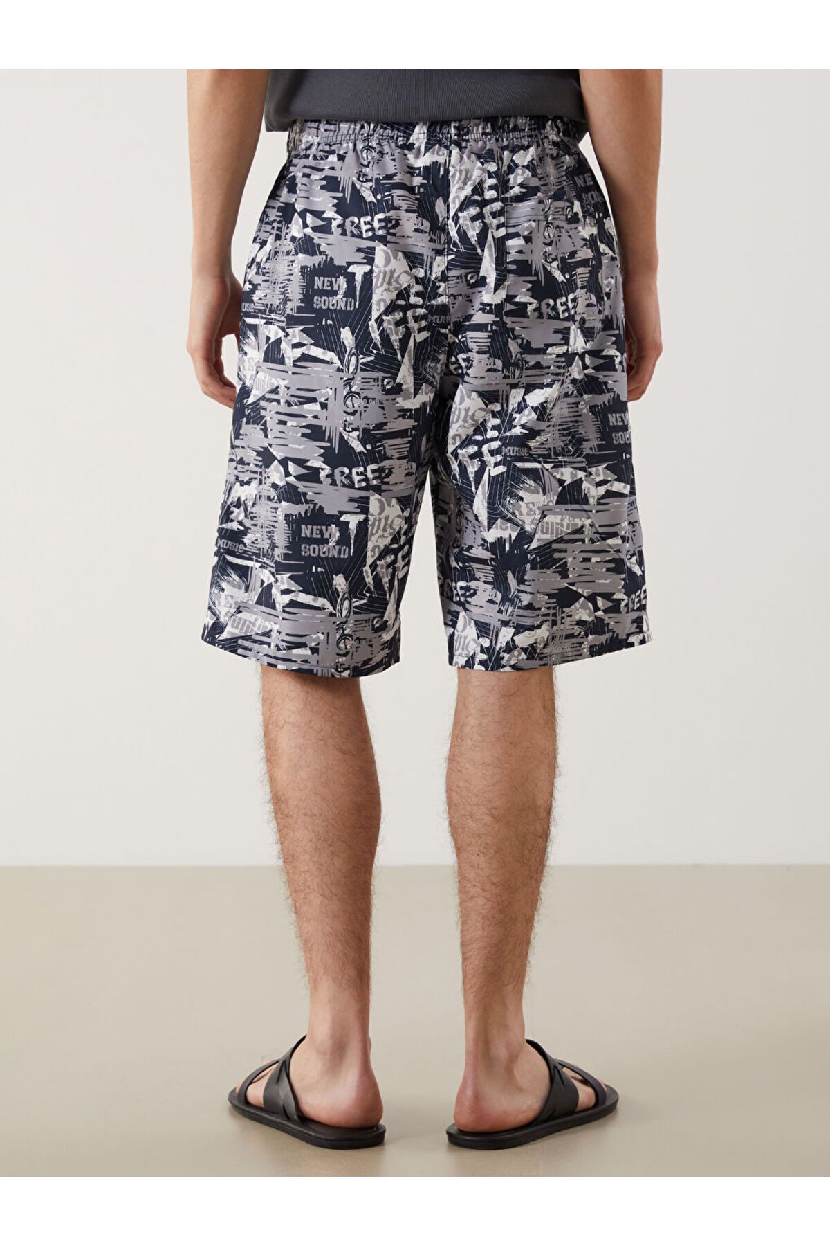 LC Waikiki-Lcw Knee Length Patterned Men's Swim Shorts 4