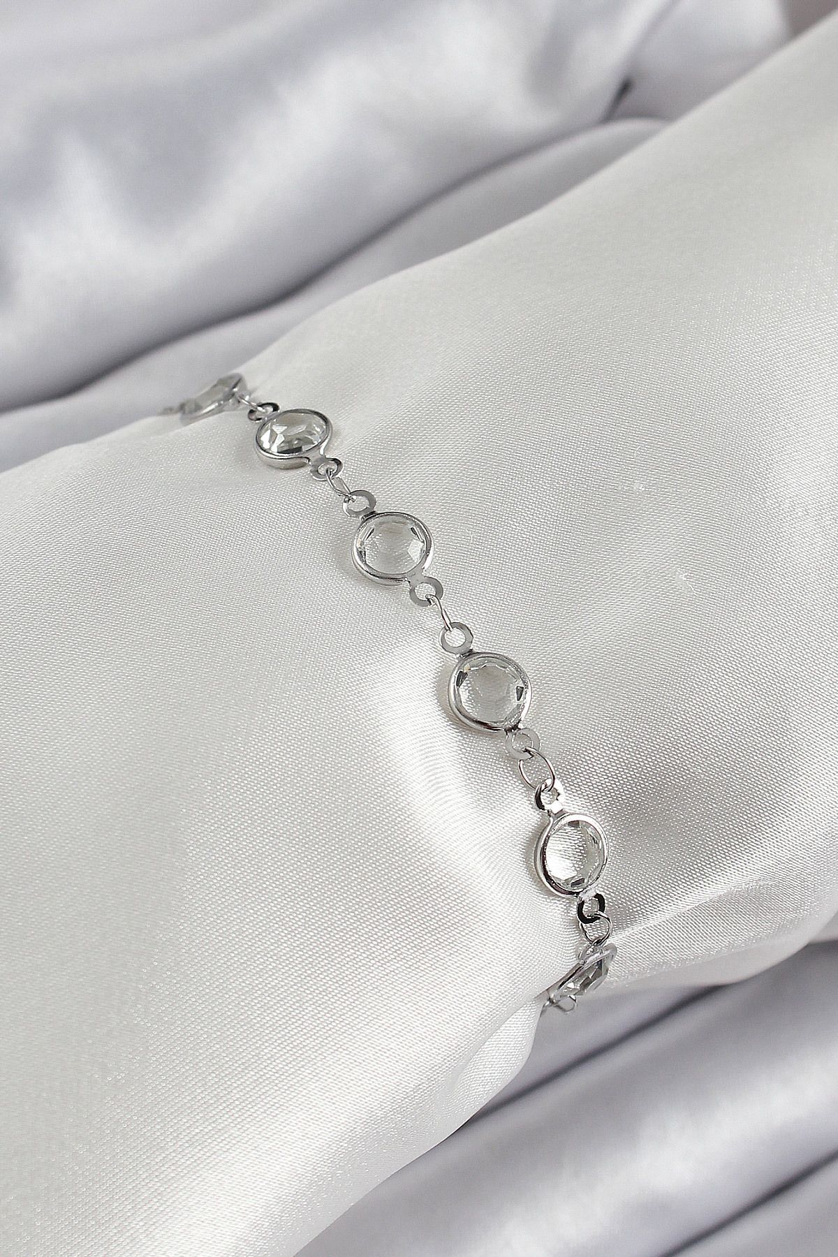STİLLOVE Pirinç Gümüş Renk Zirkon Taşlı Bileklik SL12199