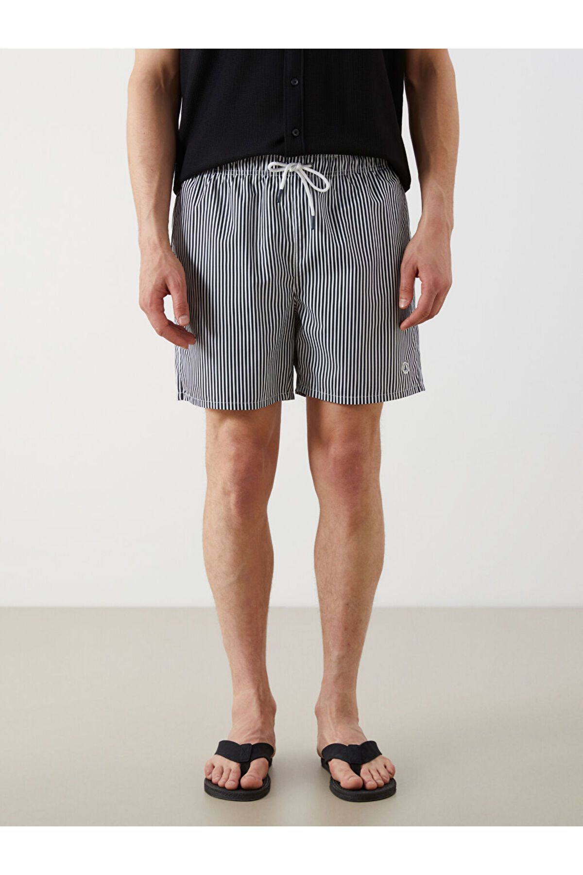 LC Waikiki-Lcw Short Size Patterned Men's Swim Shorts Fast Fashion 2