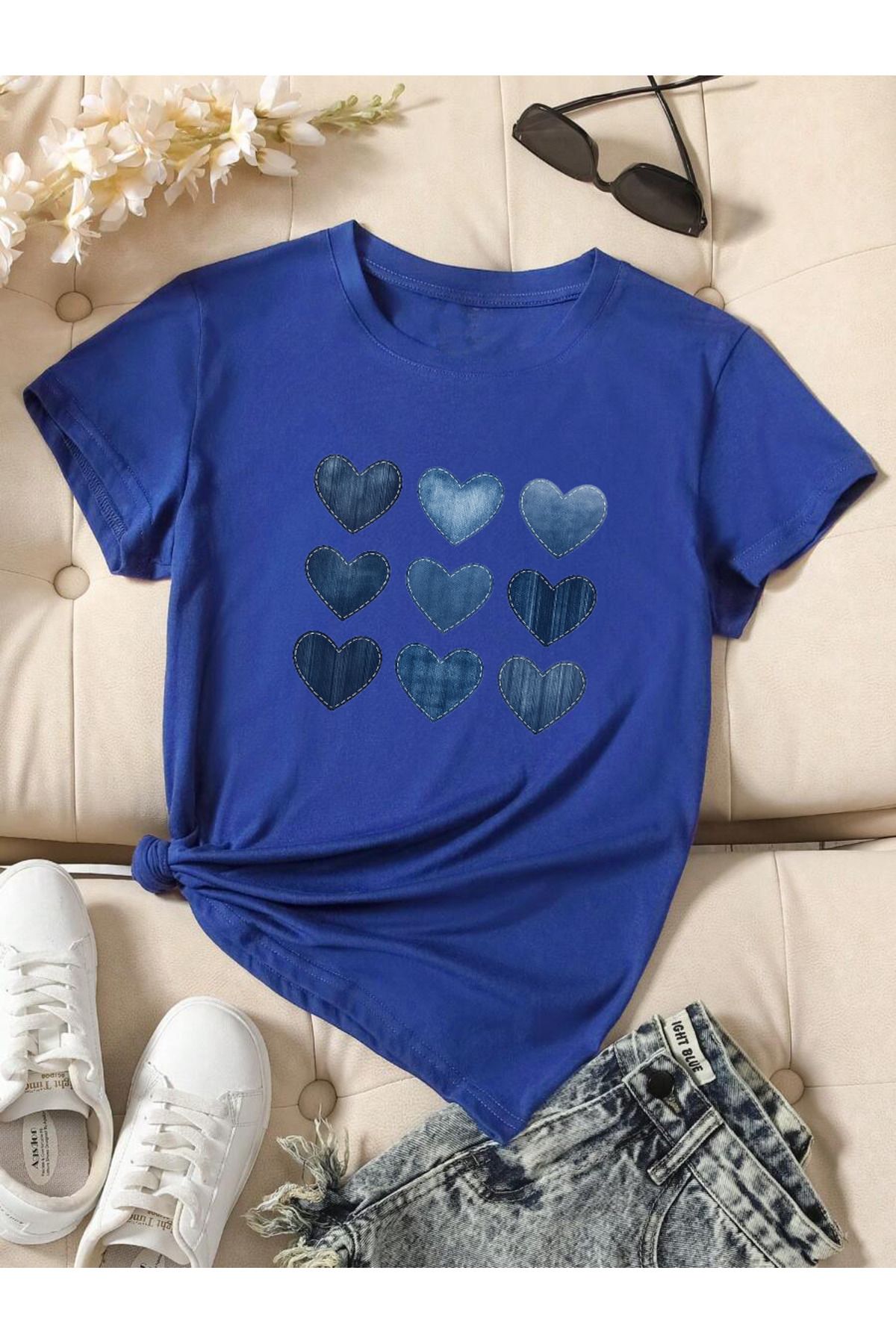 uyguntarz Unisex Jean Desenli Kalp Tasarım Basklı Tshirt