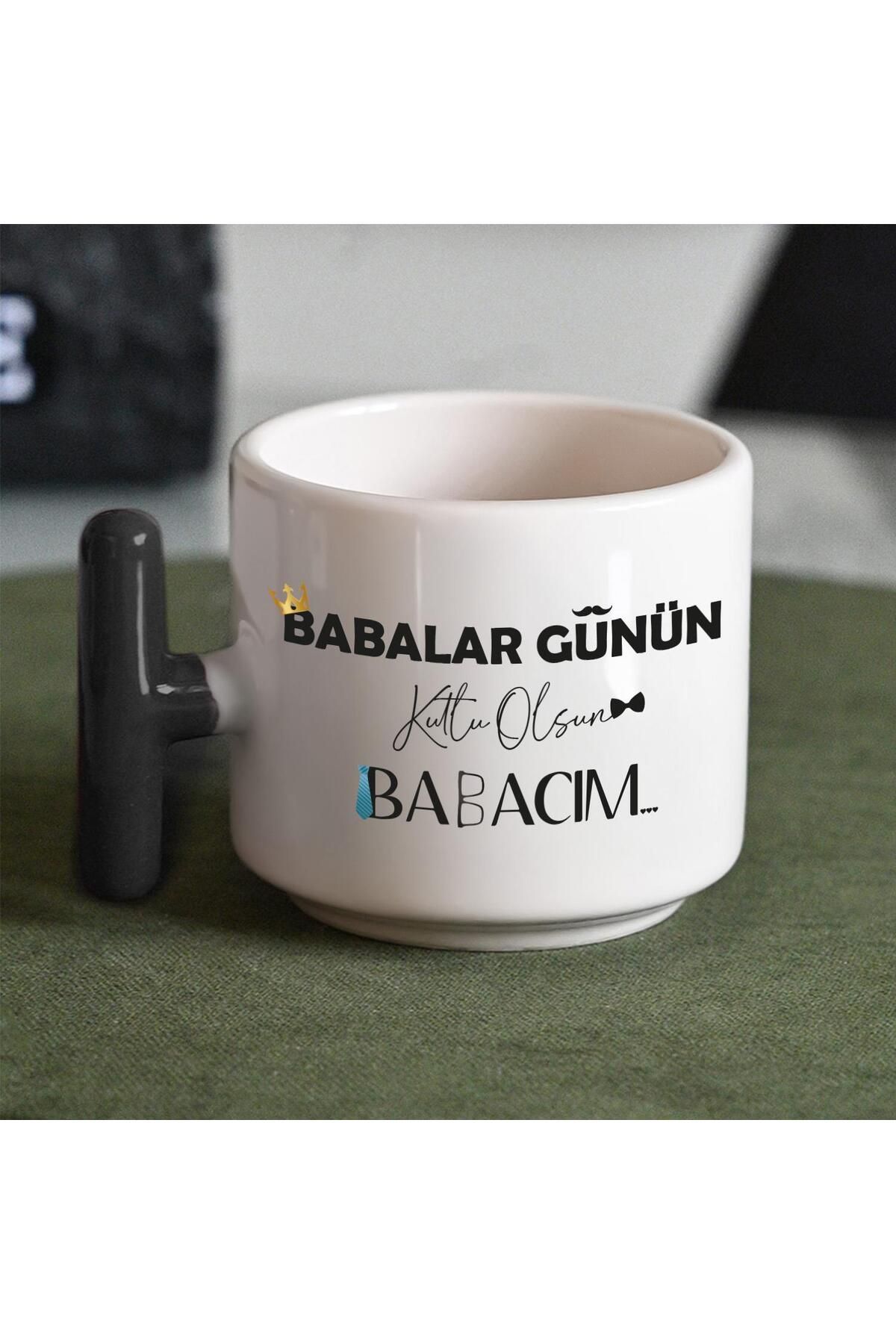Viyens Babalar Günü Temalı T Kulplu Kupa – Siyah