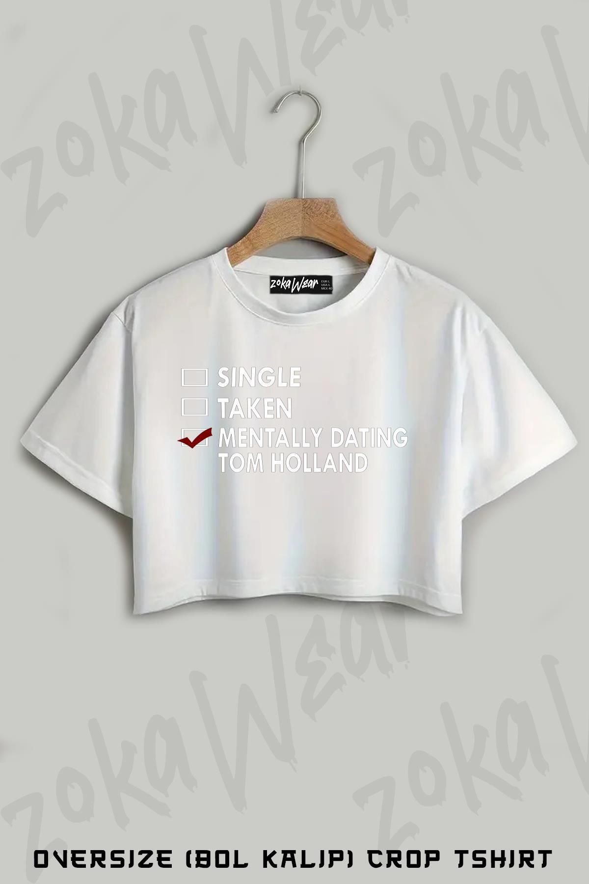 ZOKAWEAR Dating Tom Holland Baskılı Oversize Crop T-Shirt