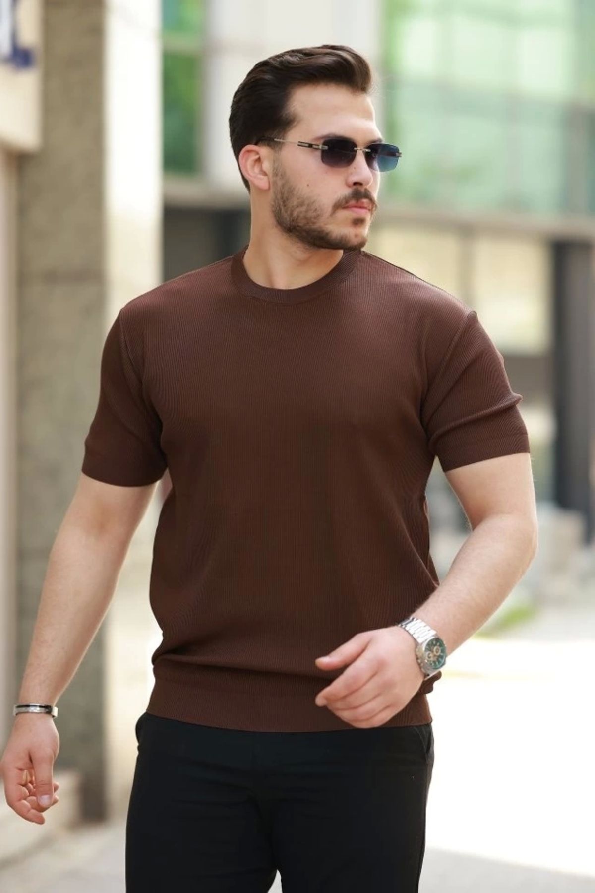 Butik Erkek Bisiklet Yaka Jakarlı Kısa Kollu Tshirt