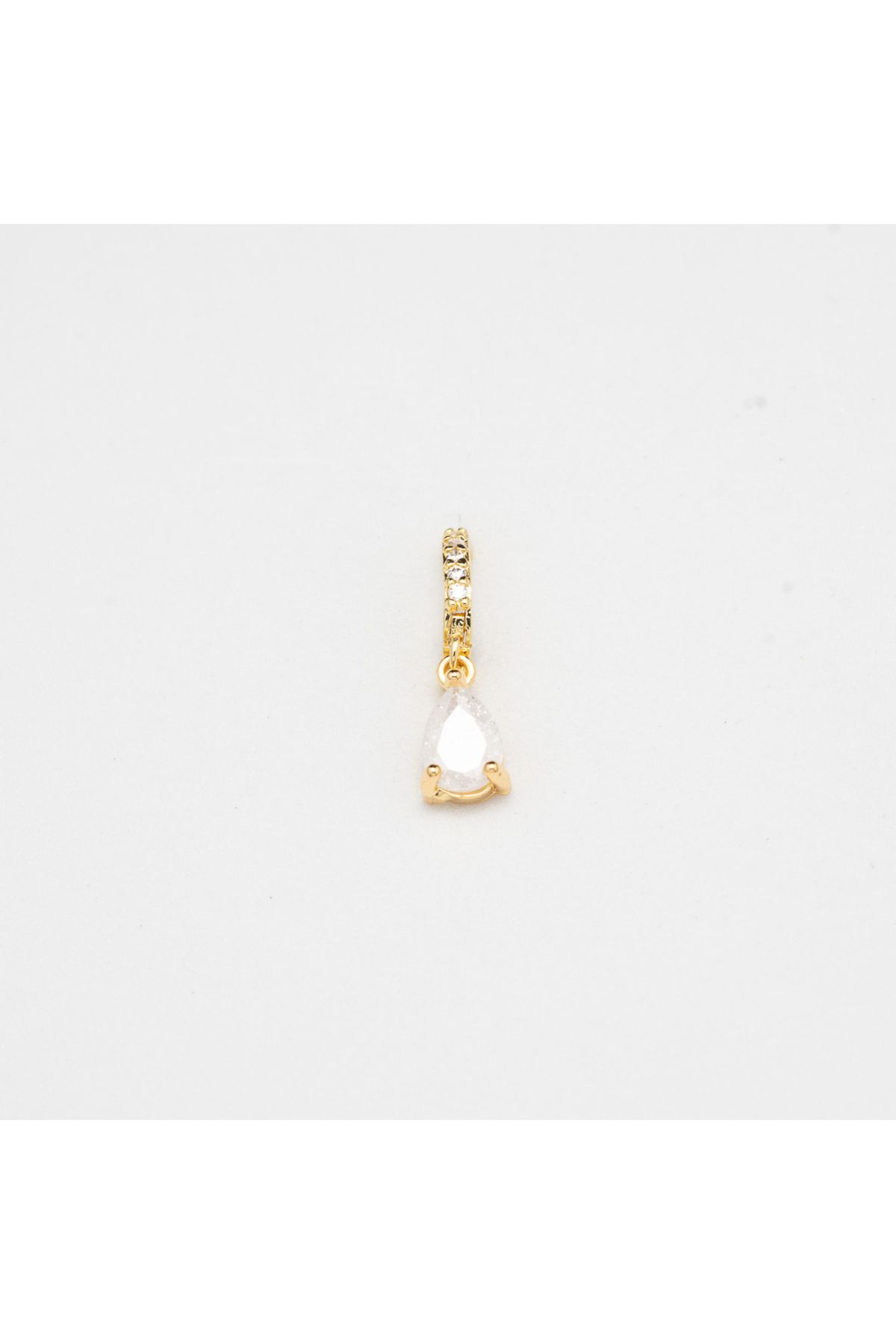 Piercing by Sever MAT TAŞLI 8 mm HALKA ÇELİK PIERCING… ALTIN/GOLD RENKLİ ve ŞEFFAF TAŞLI (TARGUS HELIX CONCH FLAT)