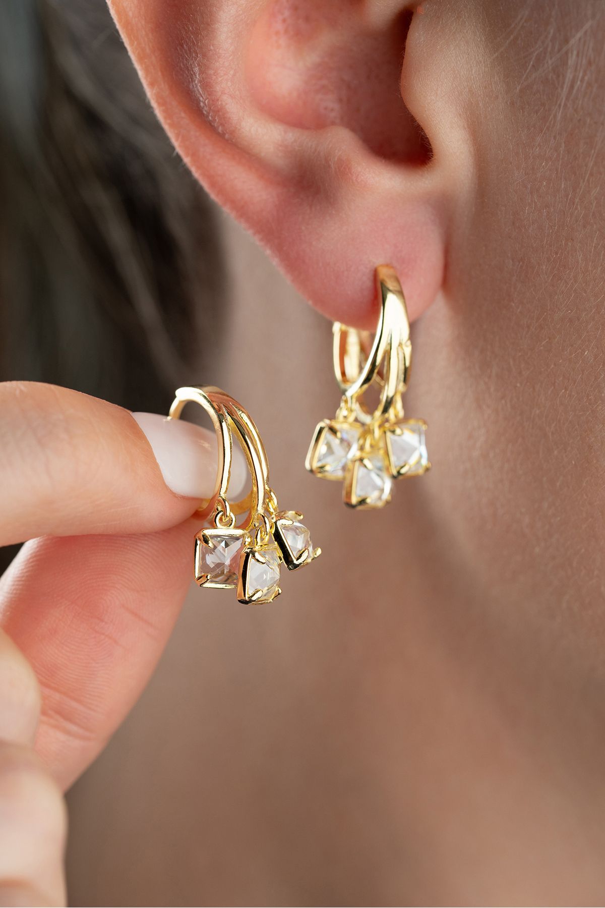 Silvano Jewelry 925 Ayar Gümüş Gold Beyaz Taşlı Küpe